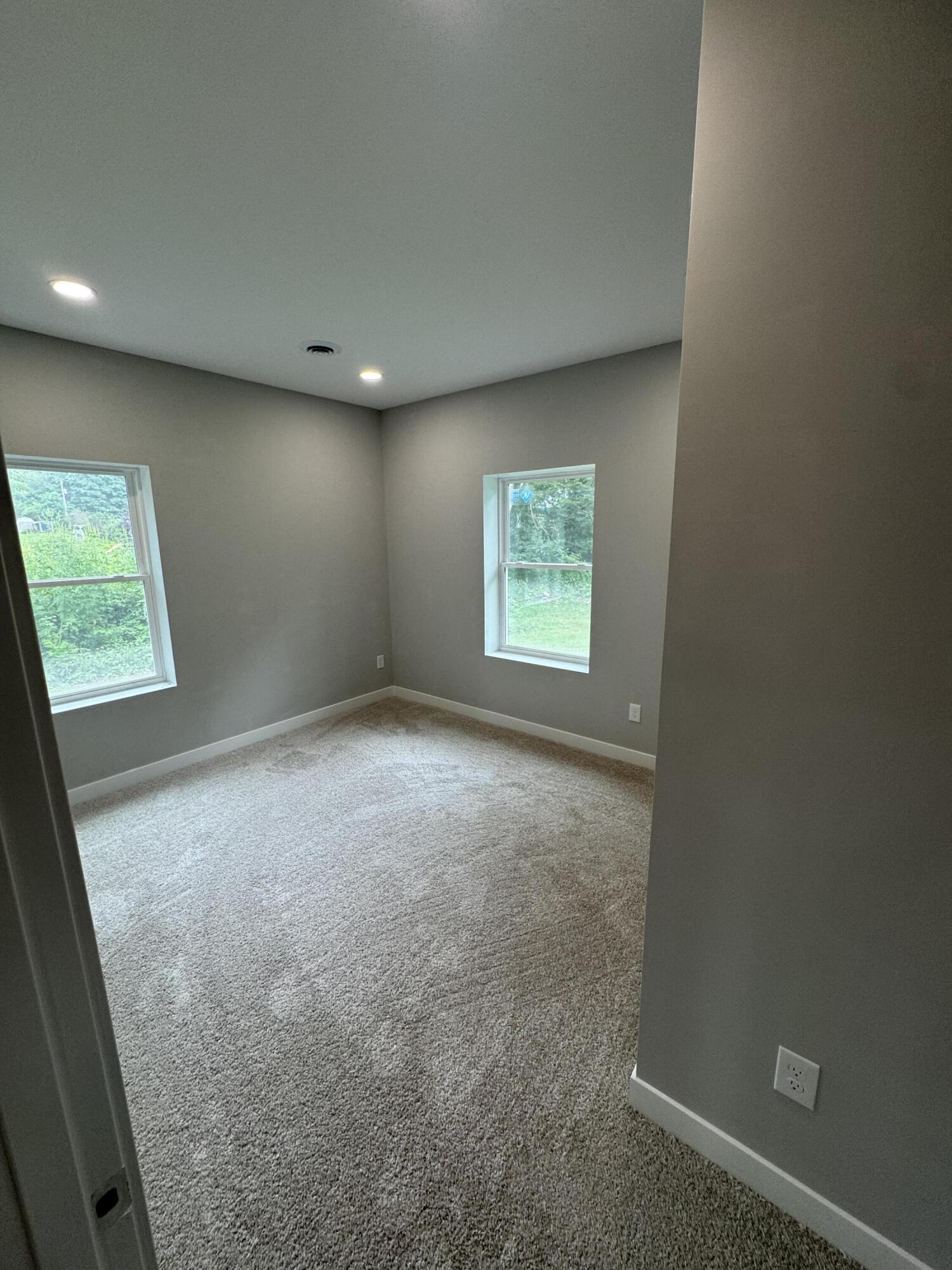 10833 Hoffman Road Property Photo 9