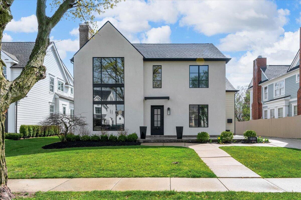 1323 Washington Boulevard Property Photo 2