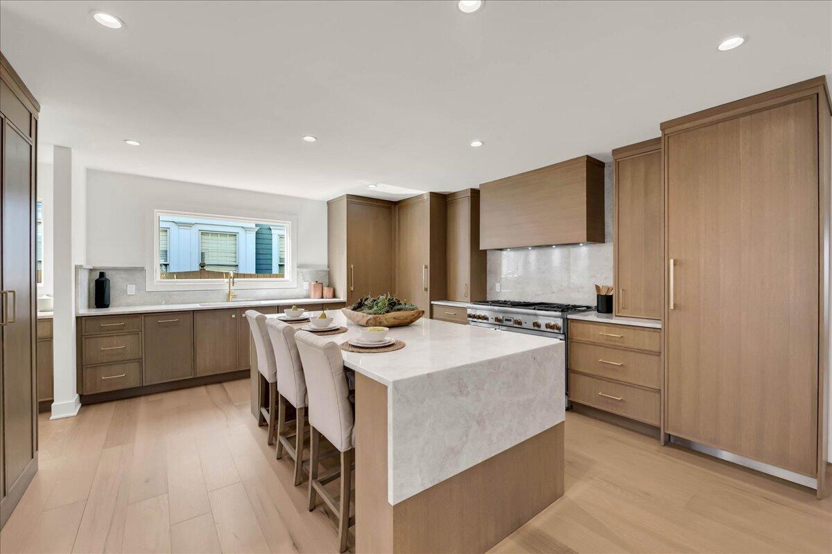 1323 Washington Boulevard Property Photo 13