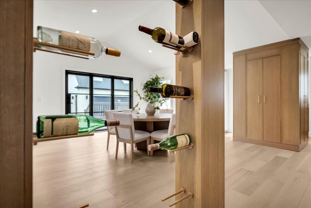 1323 Washington Boulevard Property Photo 19