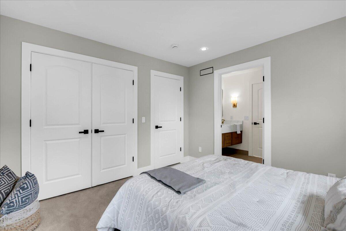 1323 Washington Boulevard Property Photo 31