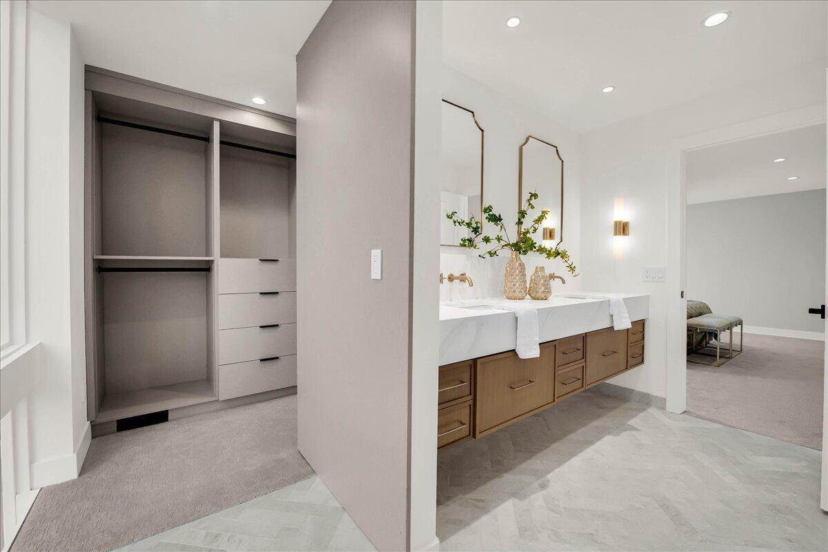 1323 Washington Boulevard Property Photo 37