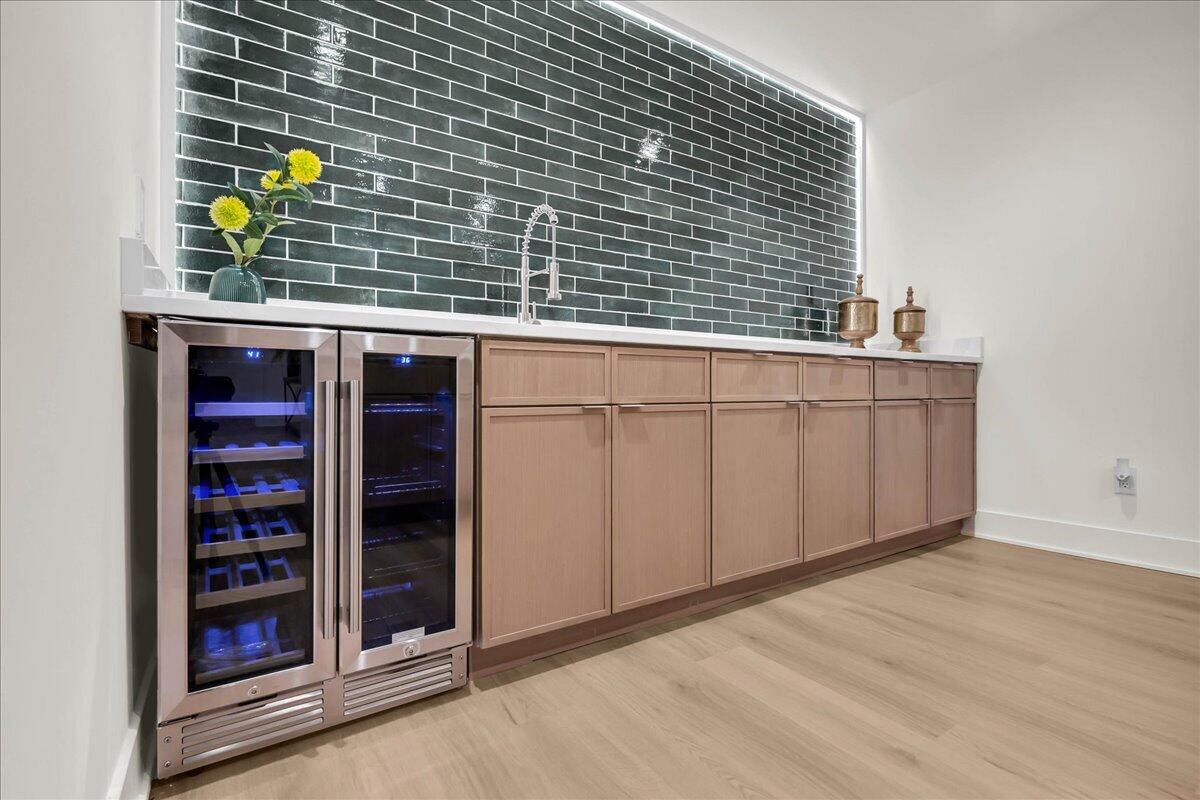 1323 Washington Boulevard Property Photo 43