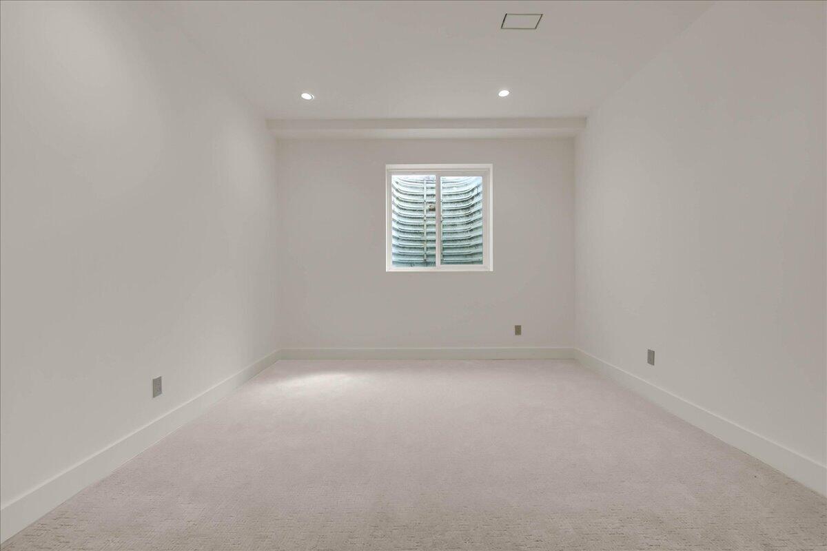 1323 Washington Boulevard Property Photo 48