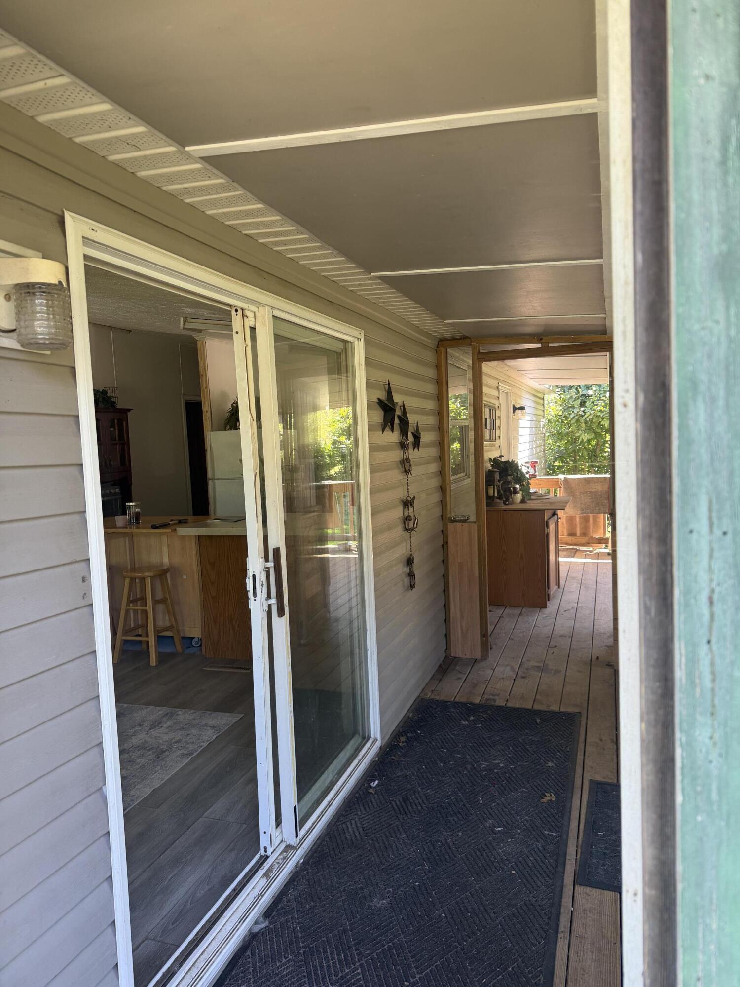 1887 E Fish Road Property Photo 13