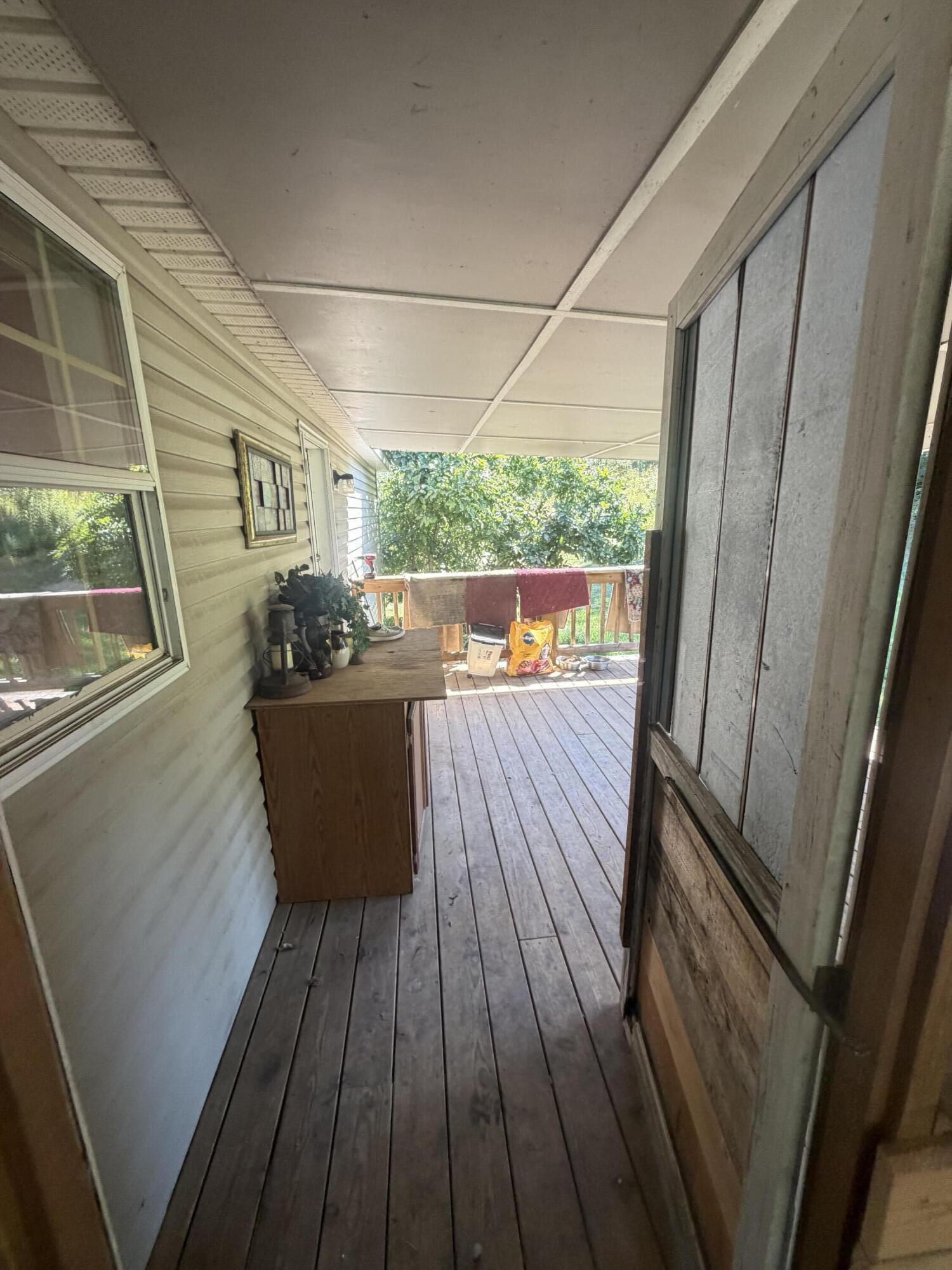 1887 E Fish Road Property Photo 15