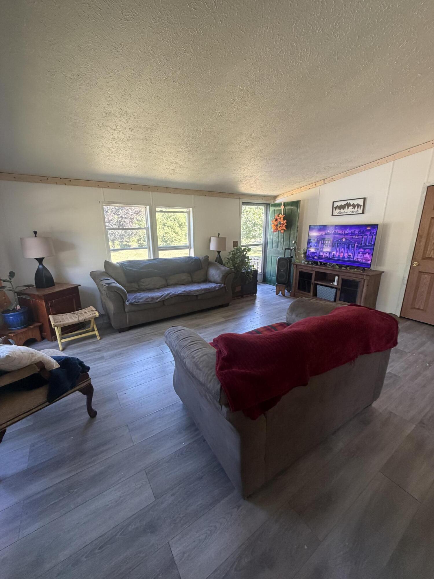1887 E Fish Road Property Photo 21