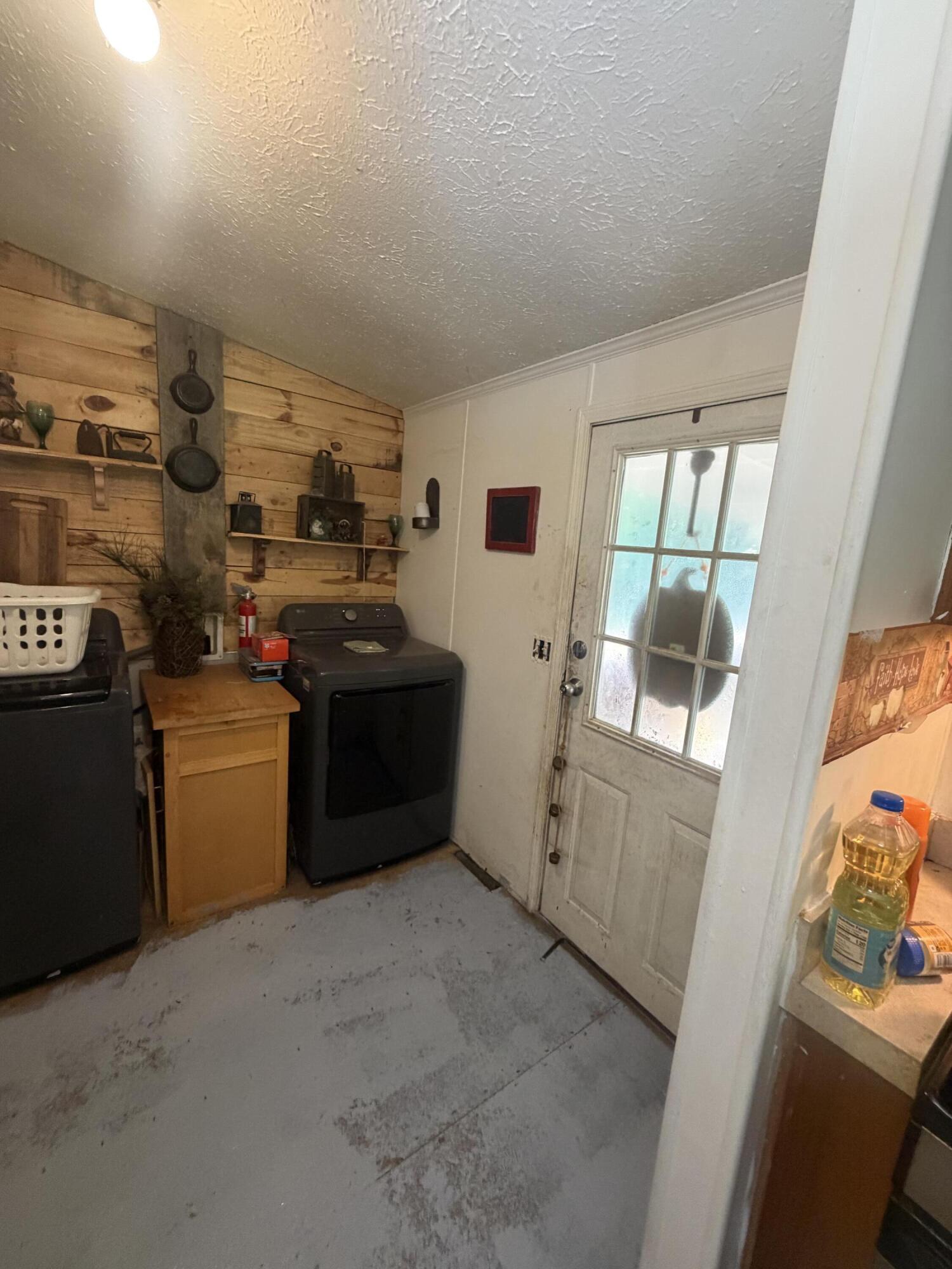 1887 E Fish Road Property Photo 26