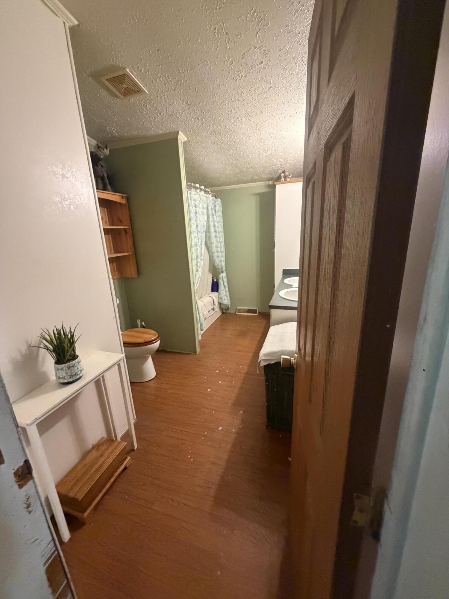 1887 E Fish Road Property Photo 28