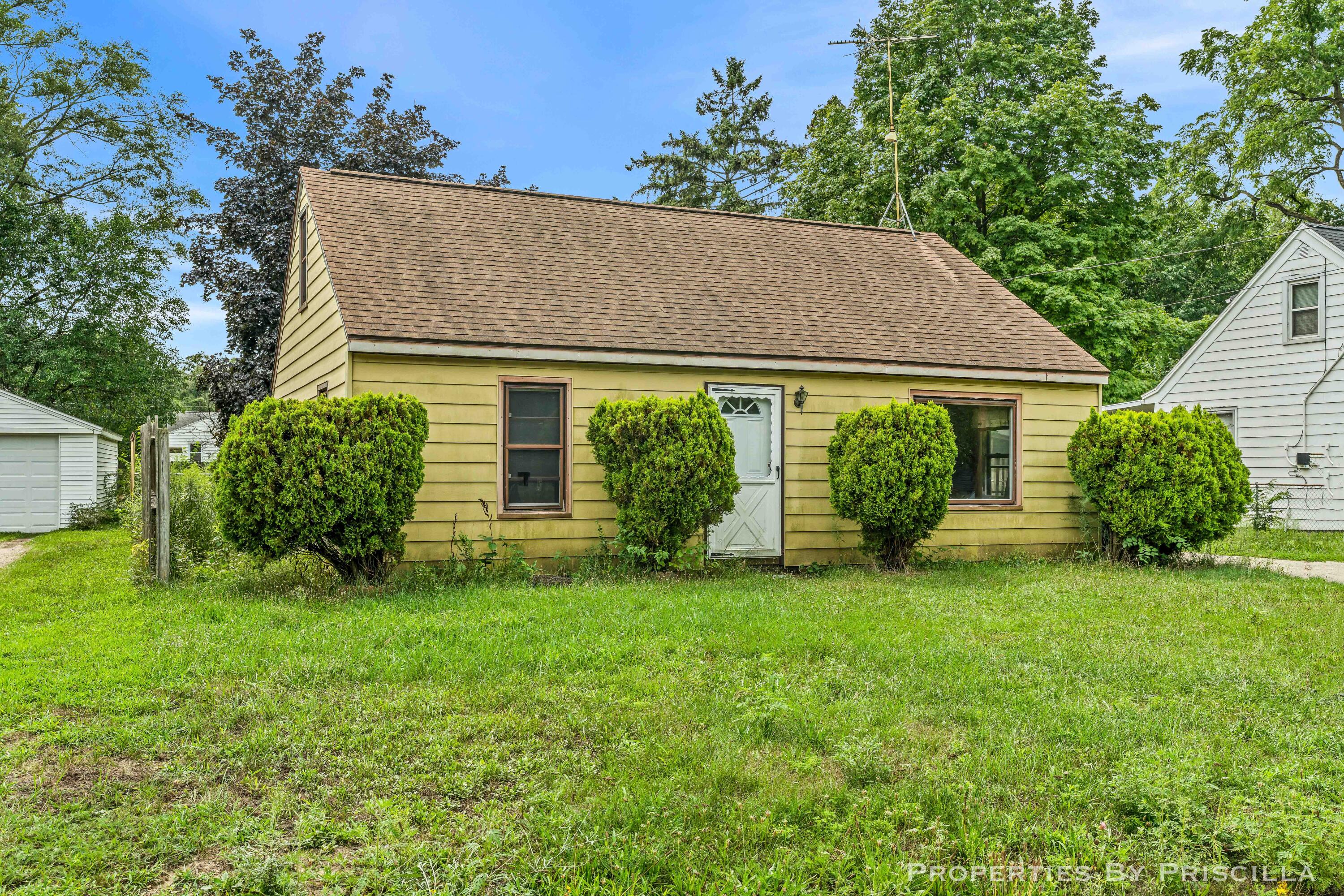 348 Ridgewood Street Se Property Photo 9
