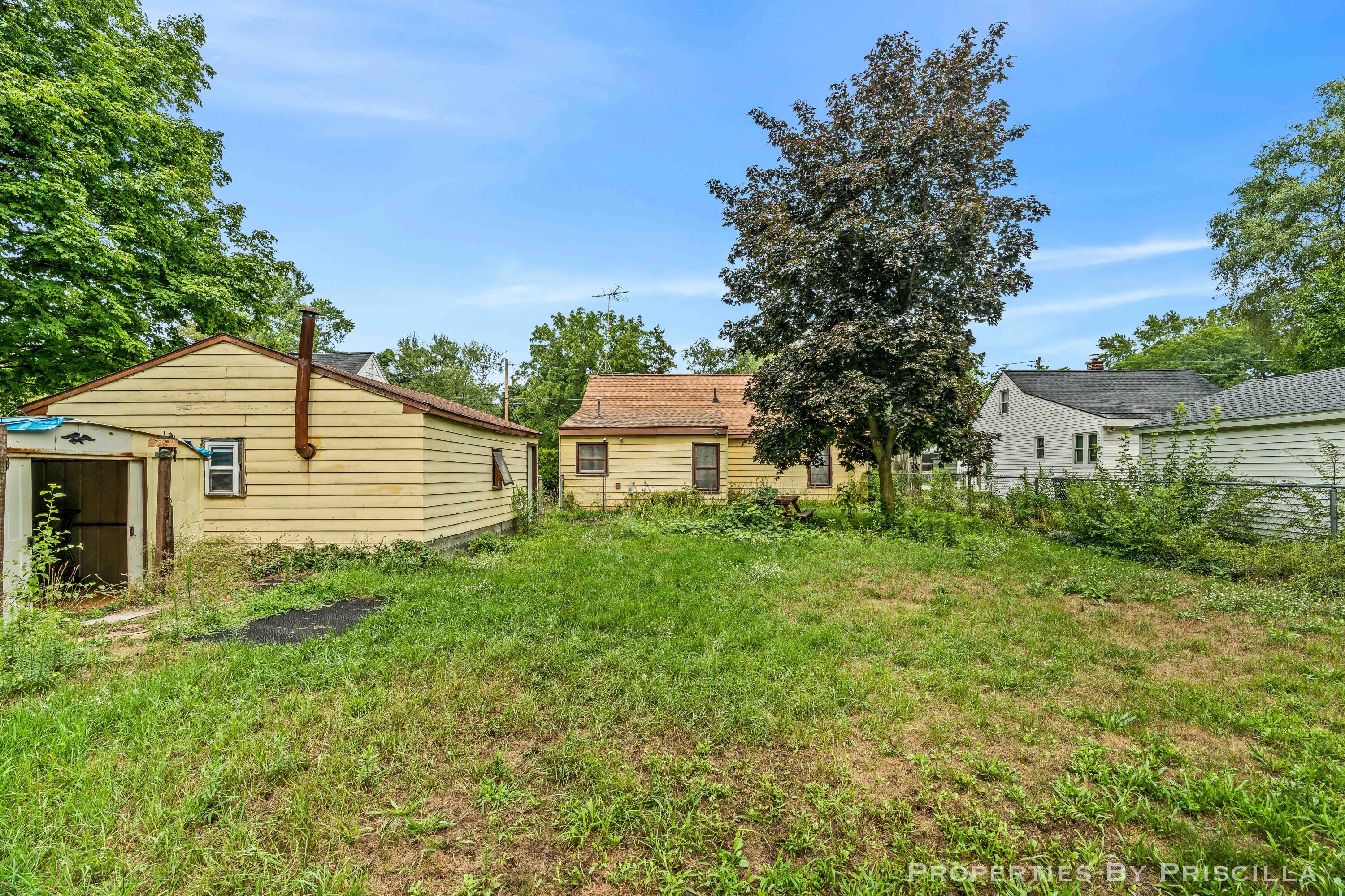 348 Ridgewood Street Se Property Photo 16