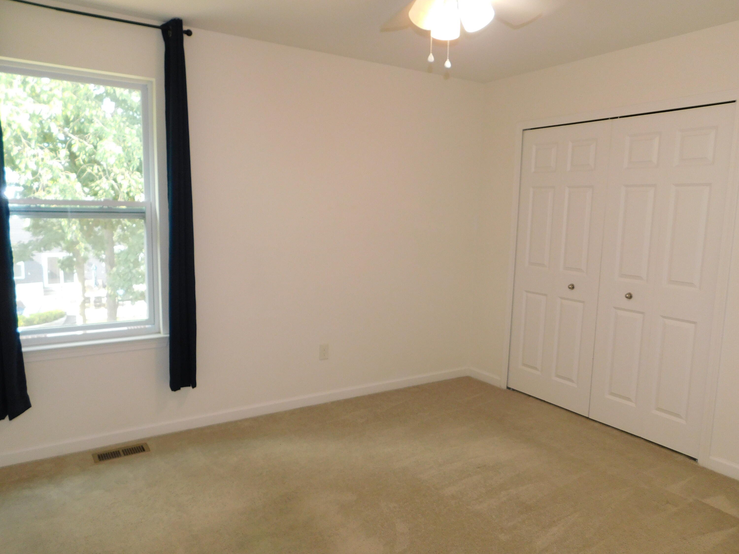 4251 Lilac Lane Property Photo 16