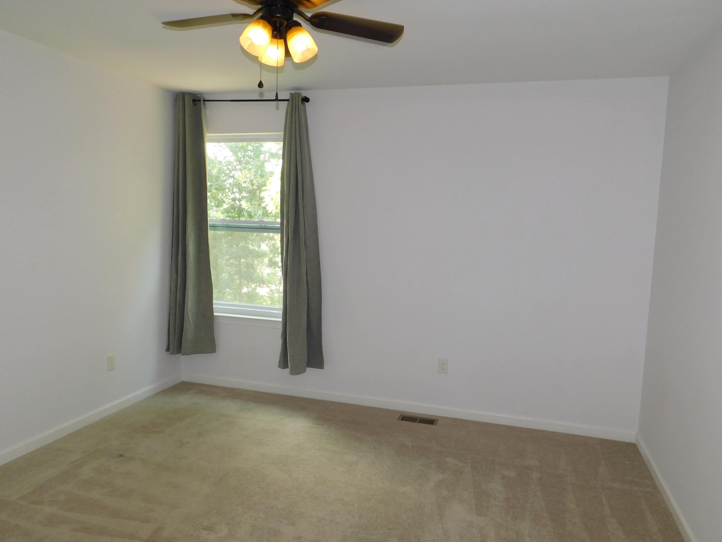 4251 Lilac Lane Property Photo 17