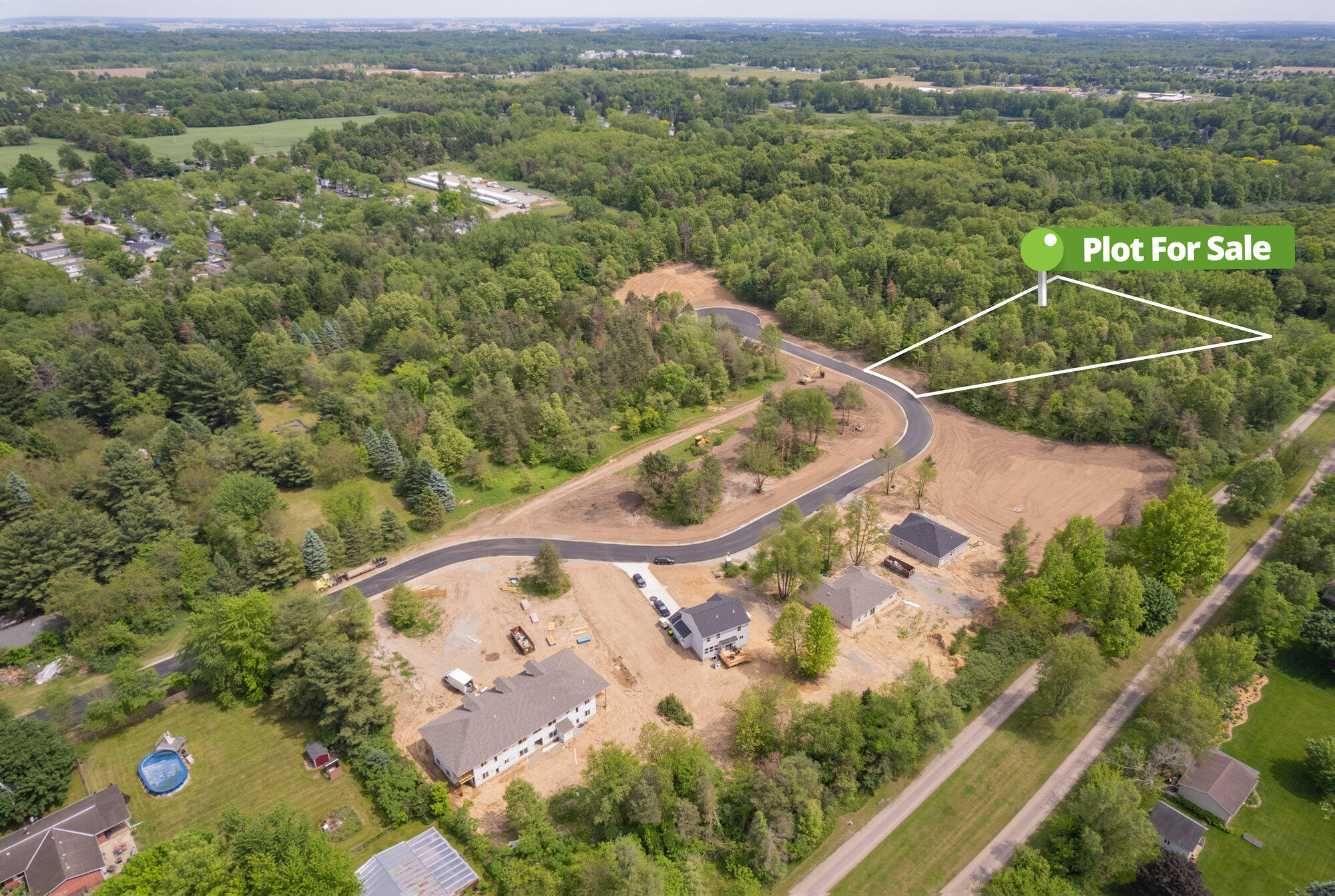 2 Gady Pines Drive Property Photo 1