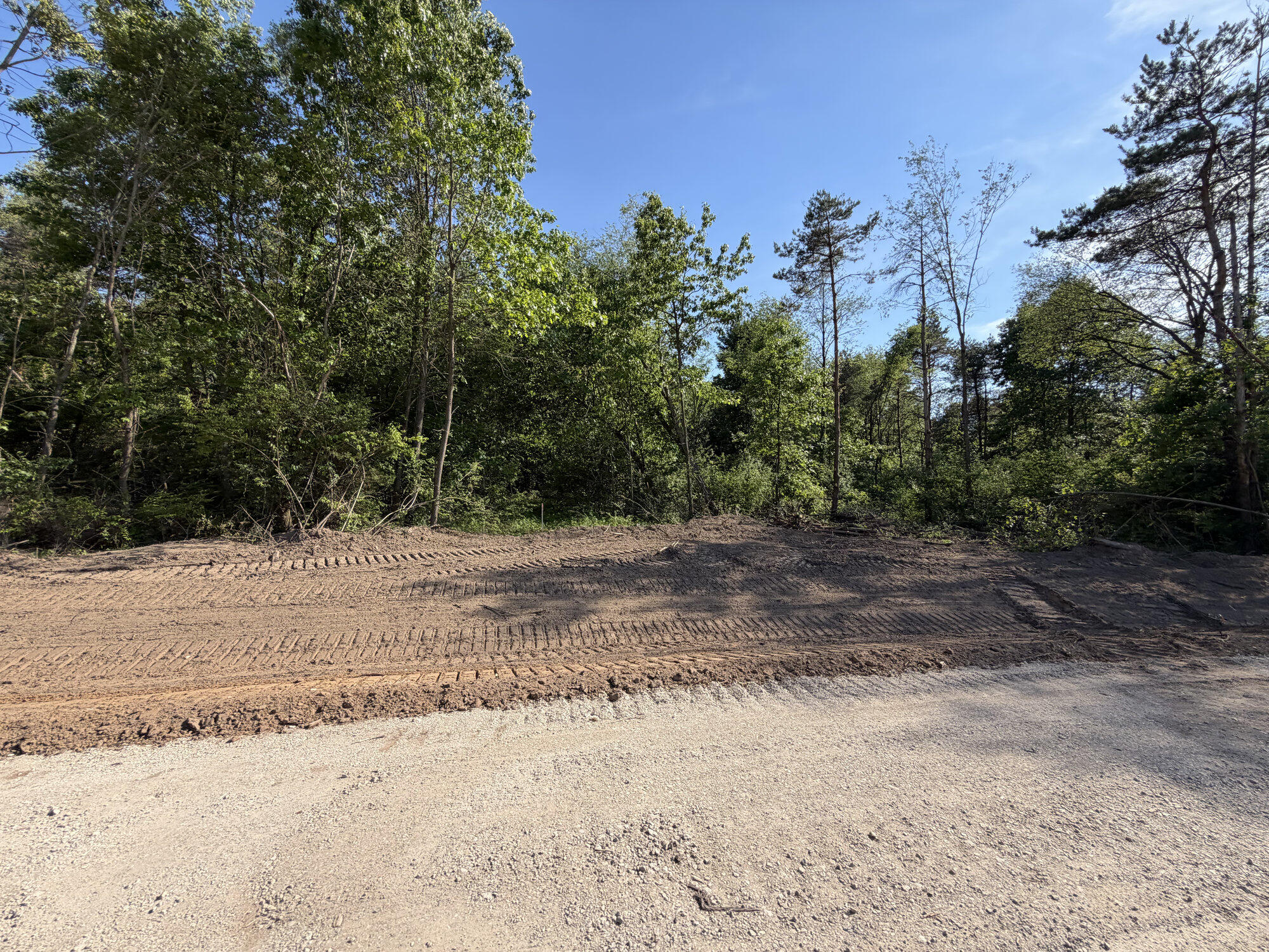 4 Gady Pines Drive Property Photo 8