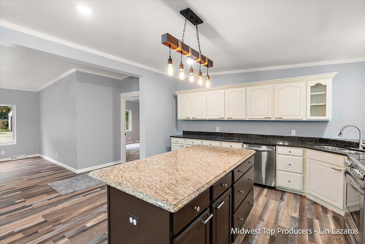 8270 Bradley Road Property Photo 37