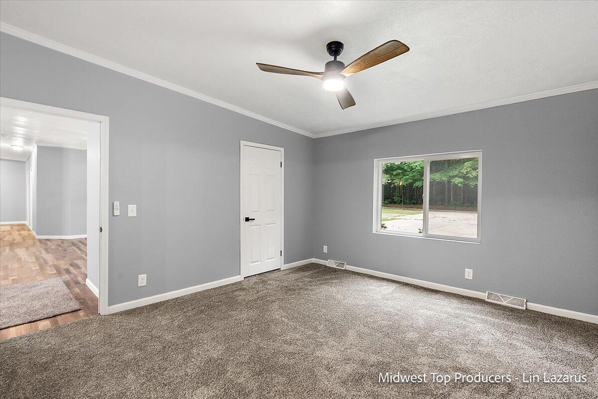 8270 Bradley Road Property Photo 45