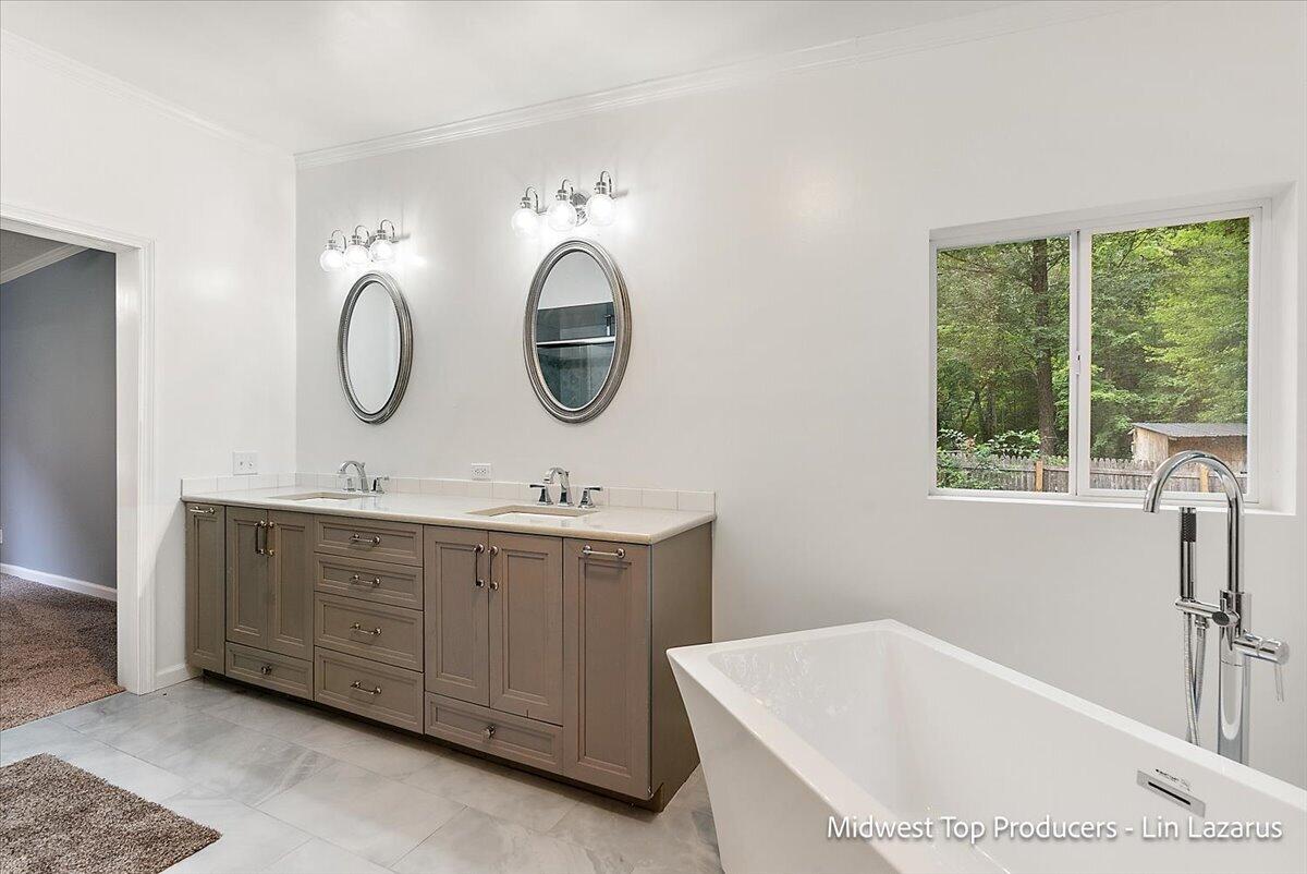 8270 Bradley Road Property Photo 49