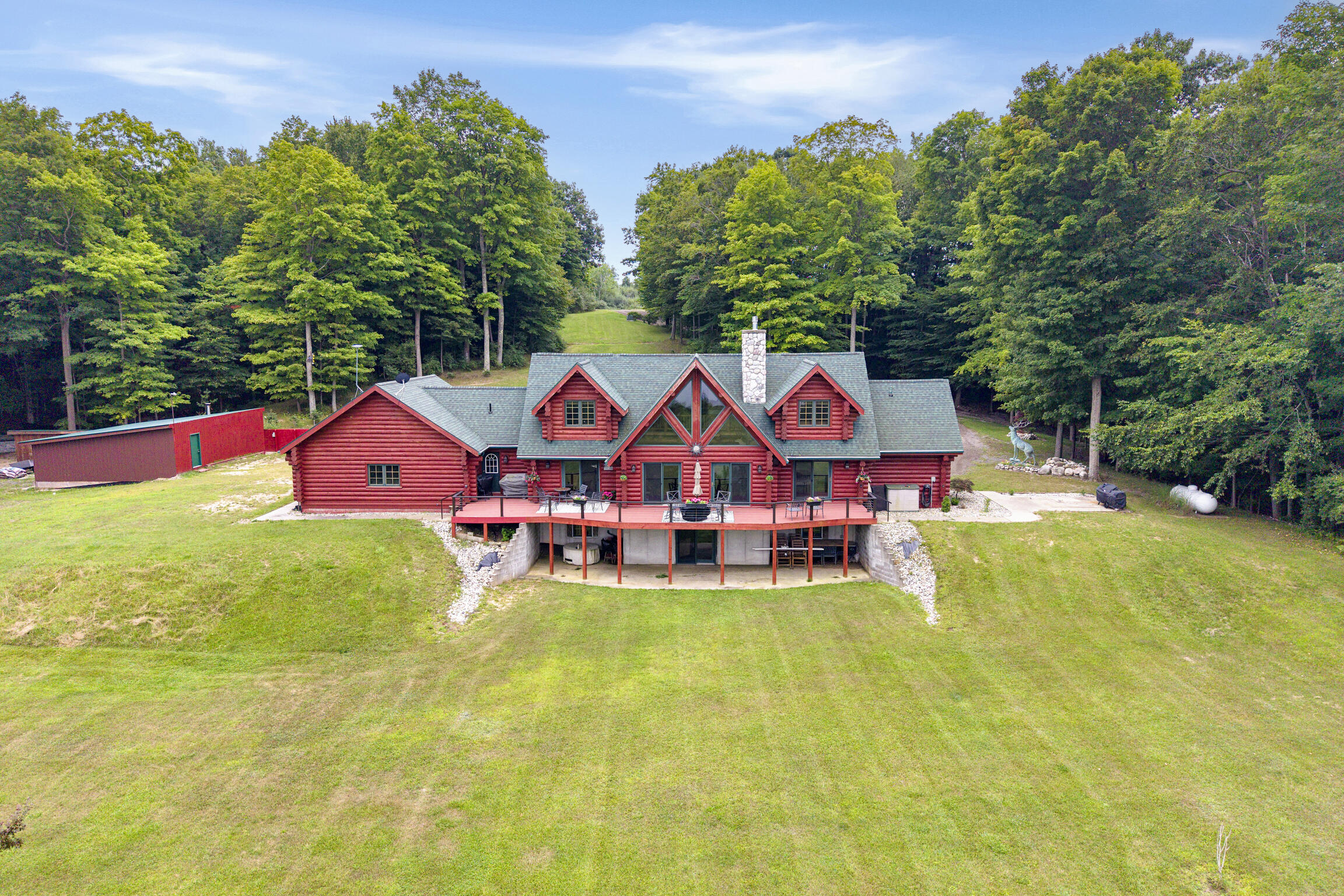 302 E Kott Road Property Photo 1