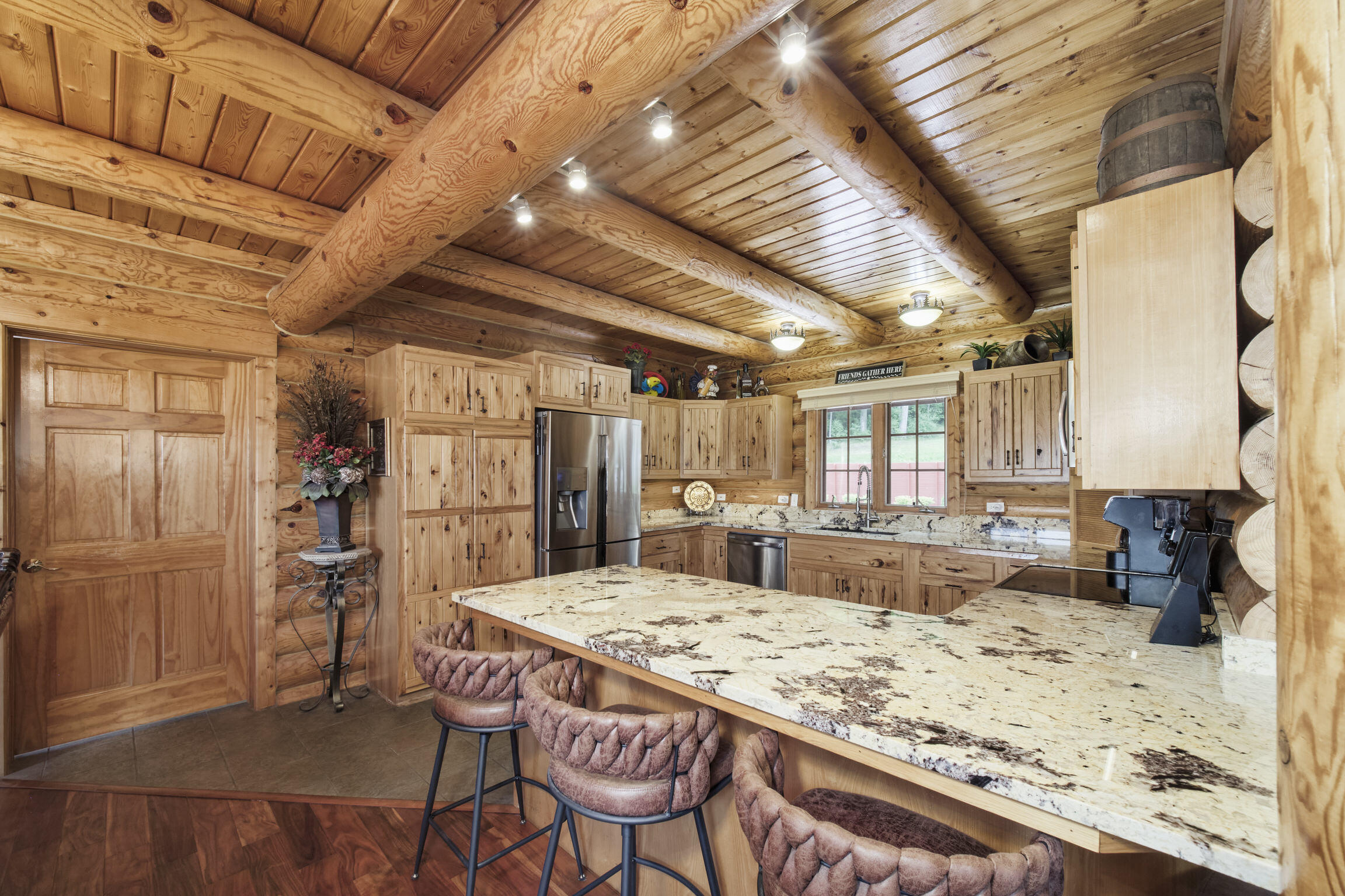 302 E Kott Road Property Photo 12