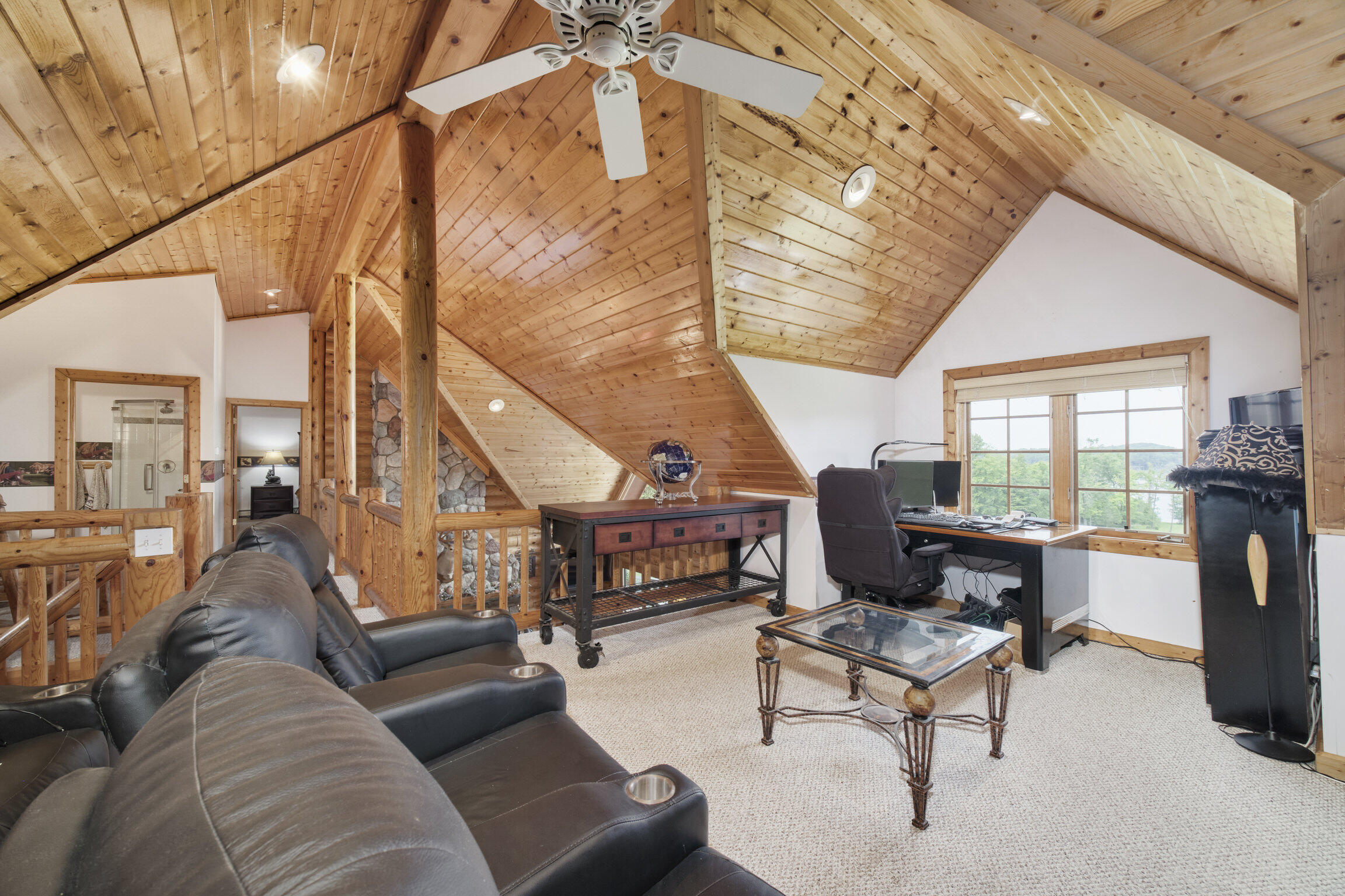 302 E Kott Road Property Photo 34