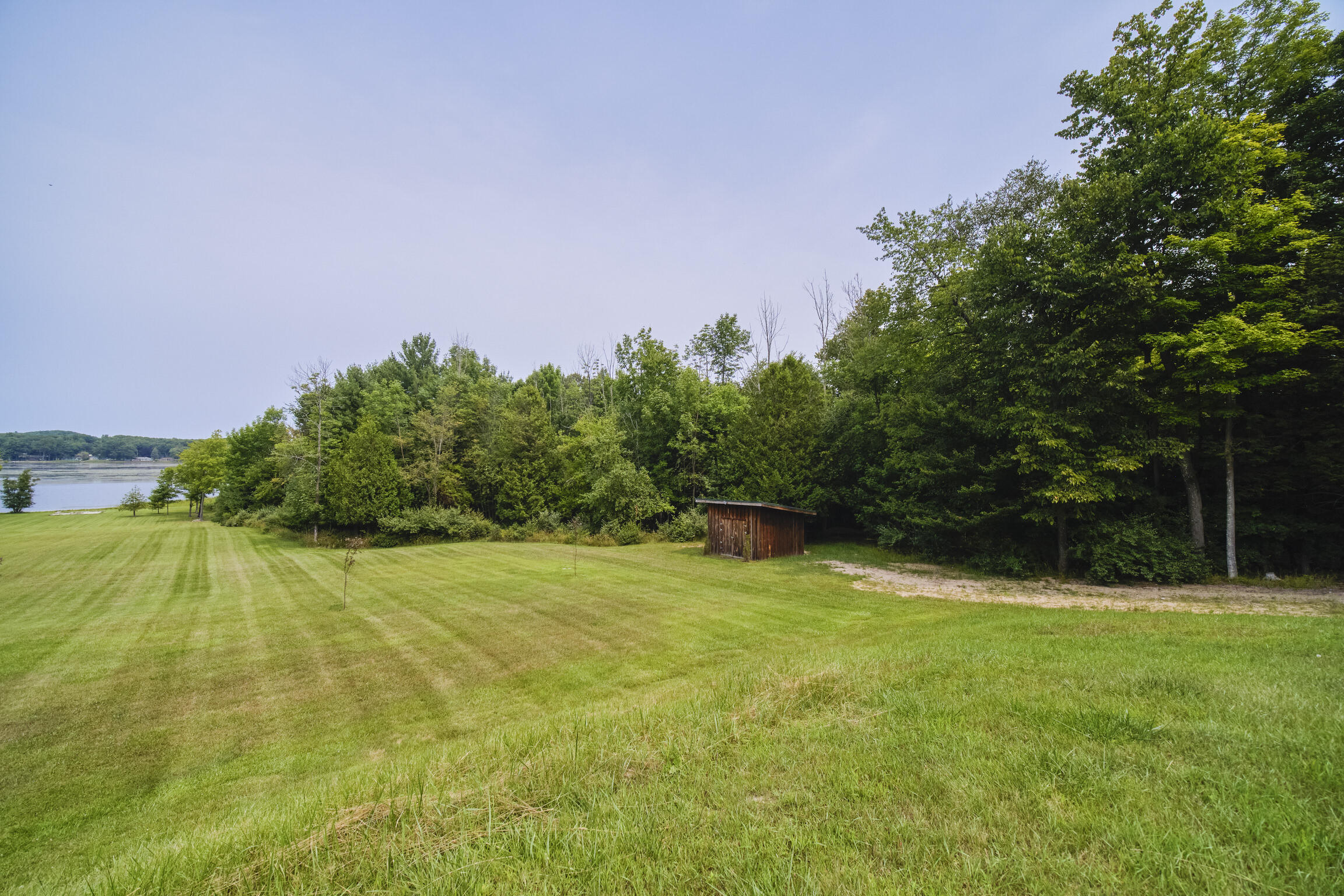 302 E Kott Road Property Photo 77