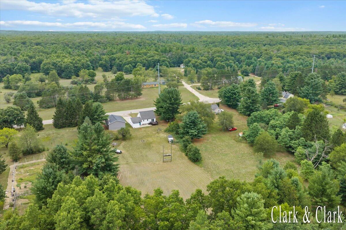 2016 E Croton Drive Property Photo 20