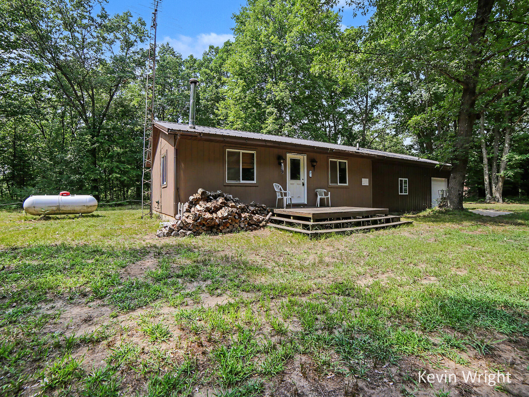 4415 E Arthur Road Property Photo 2