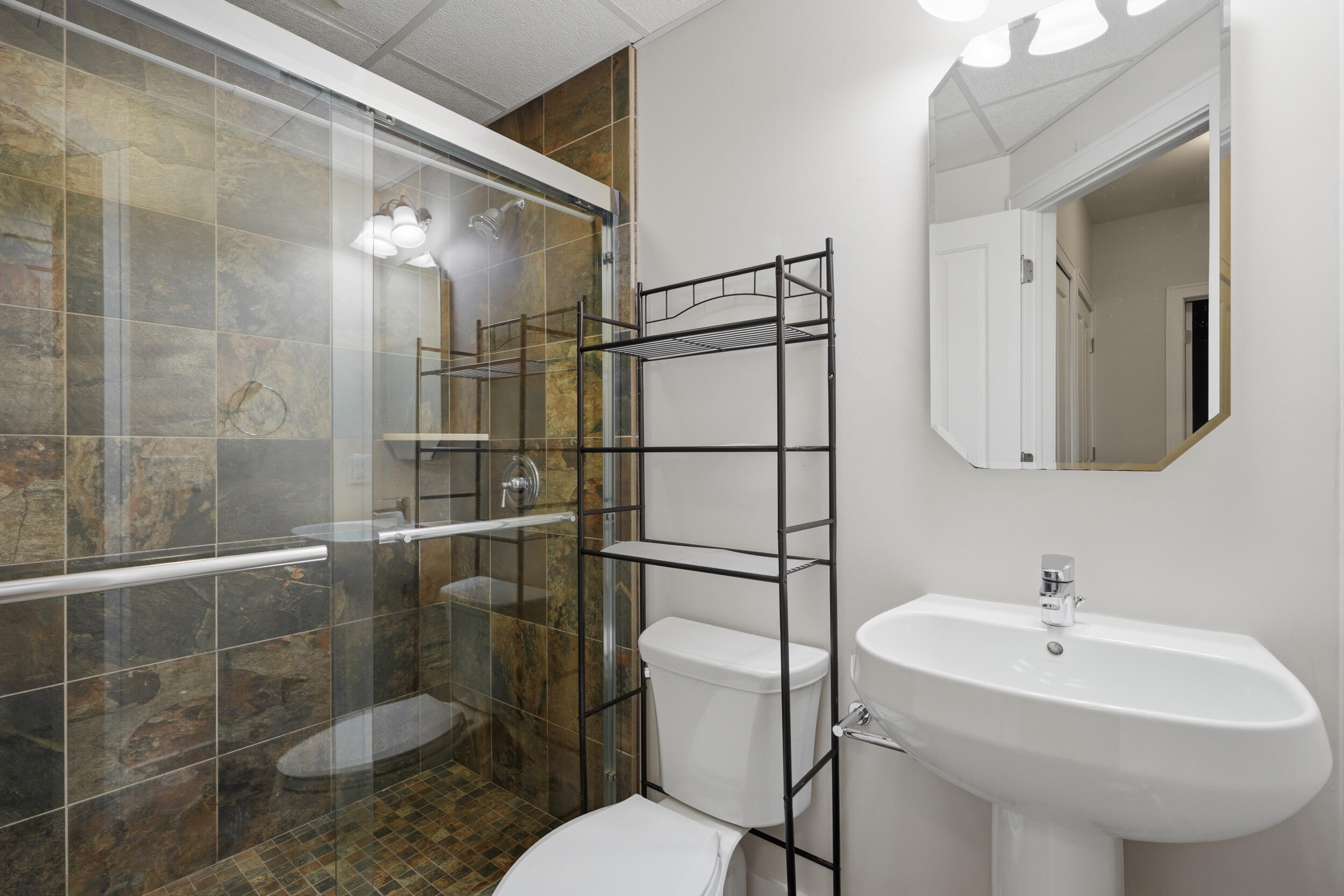 1010 Baldwin Avenue Property Photo 38