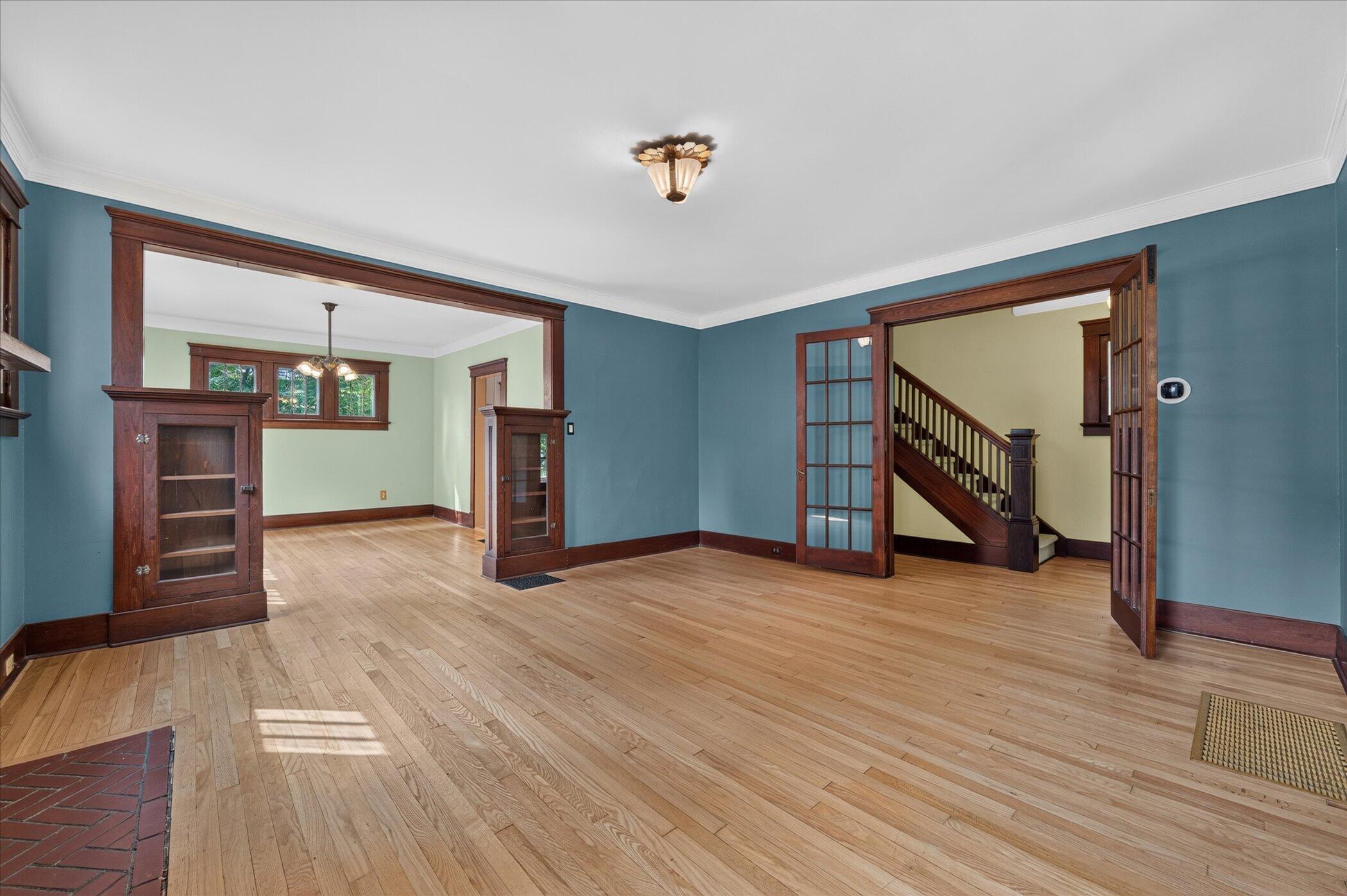 1213 W Liberty Street Property Photo 9