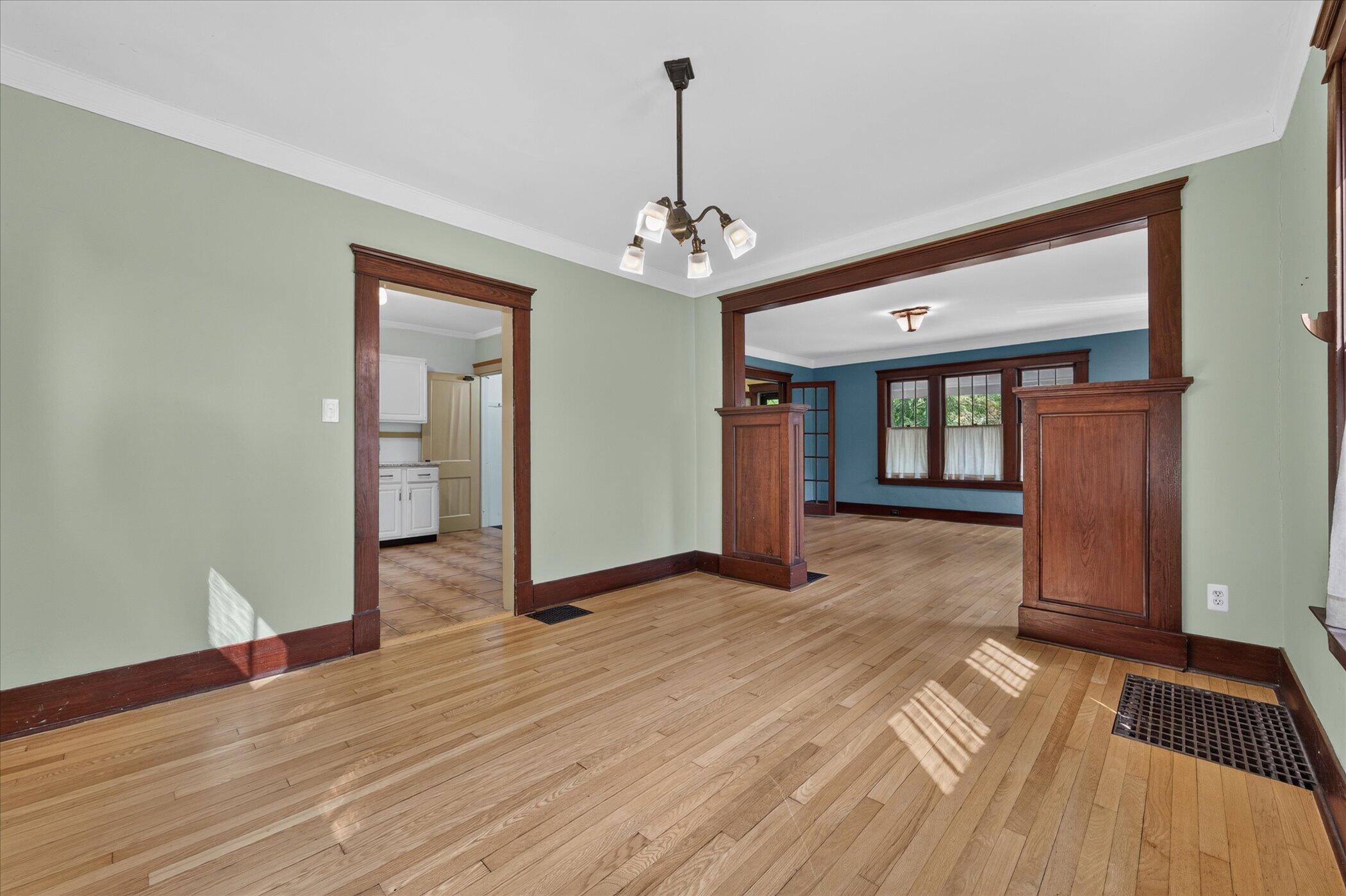 1213 W Liberty Street Property Photo 12