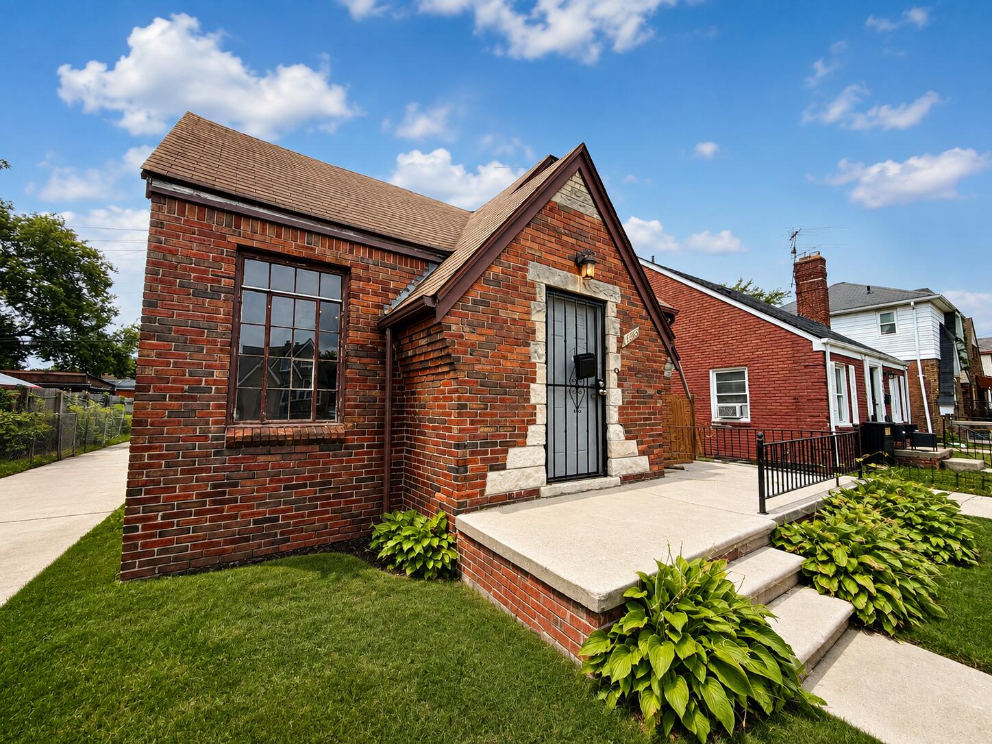 10089 Britain Street Property Photo 2