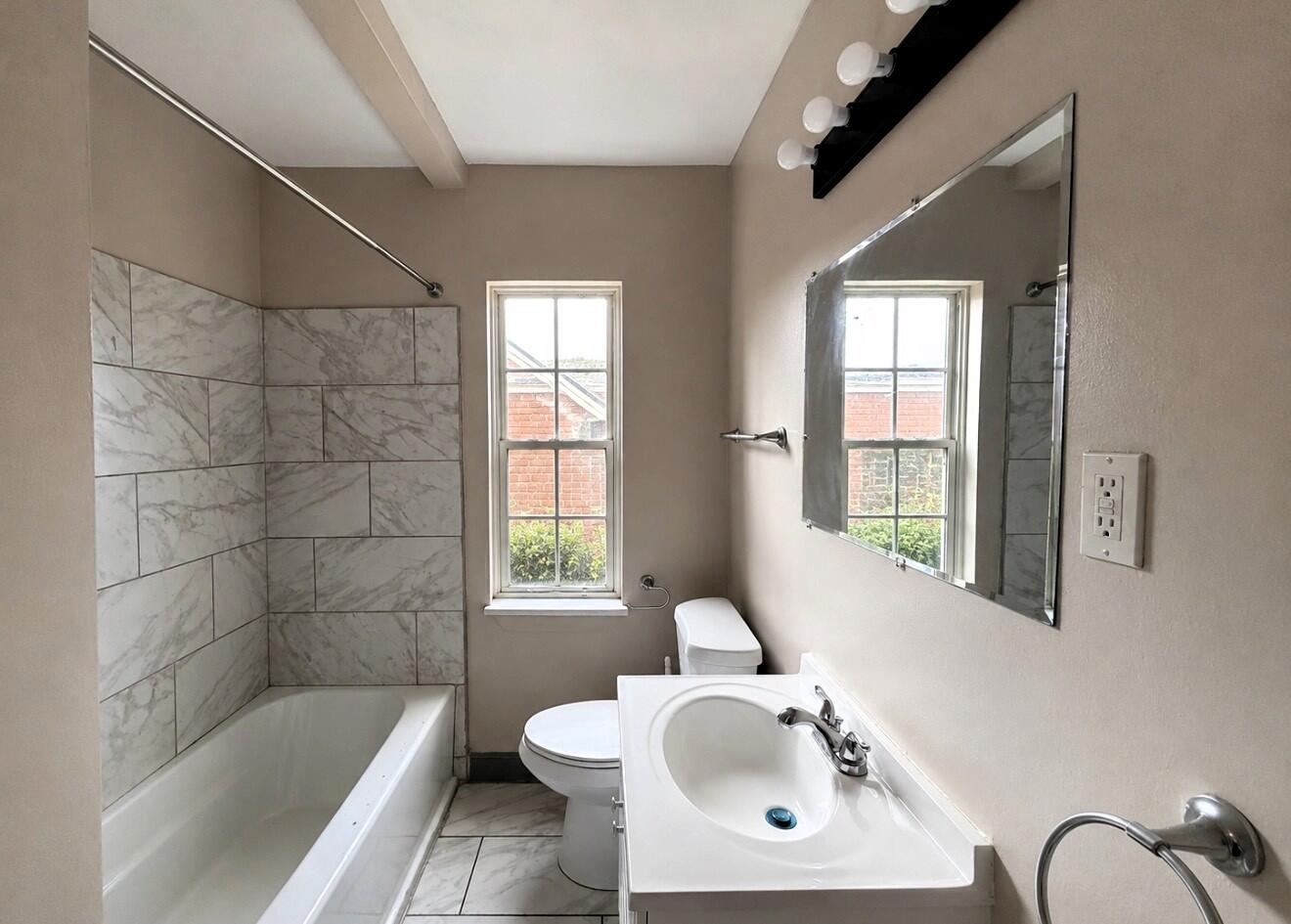 10089 Britain Street Property Photo 8