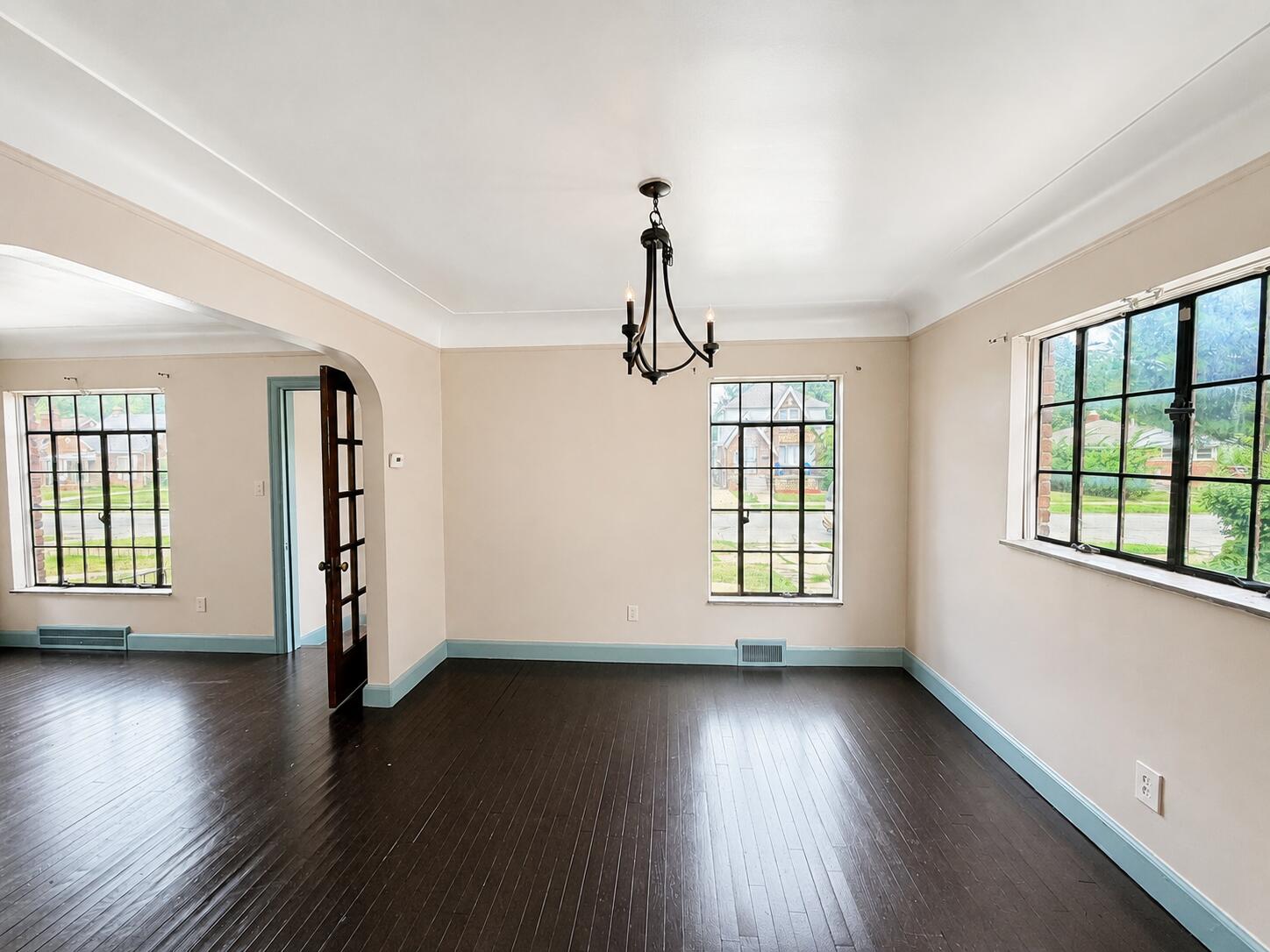 10089 Britain Street Property Photo 15