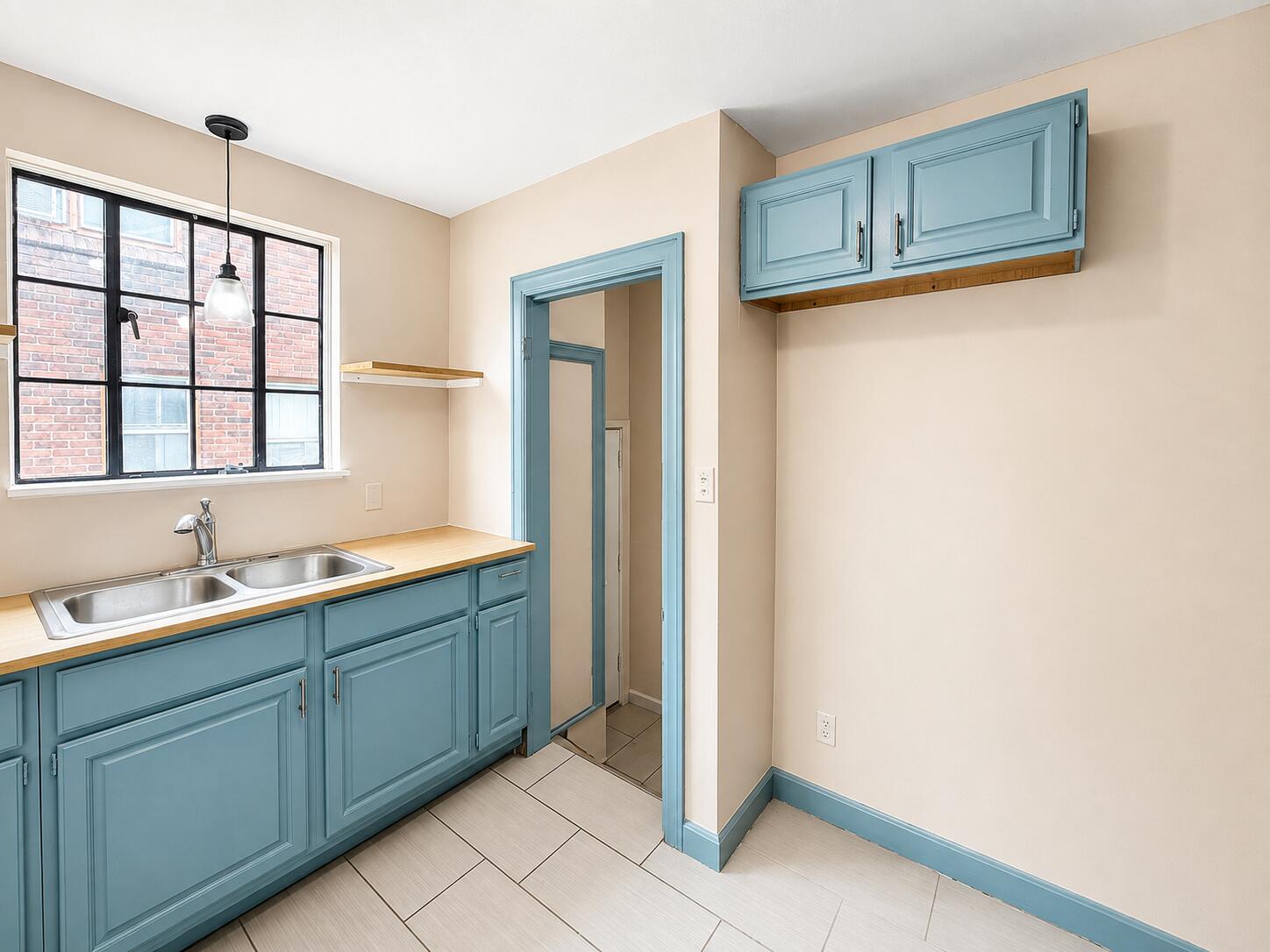 10089 Britain Street Property Photo 20