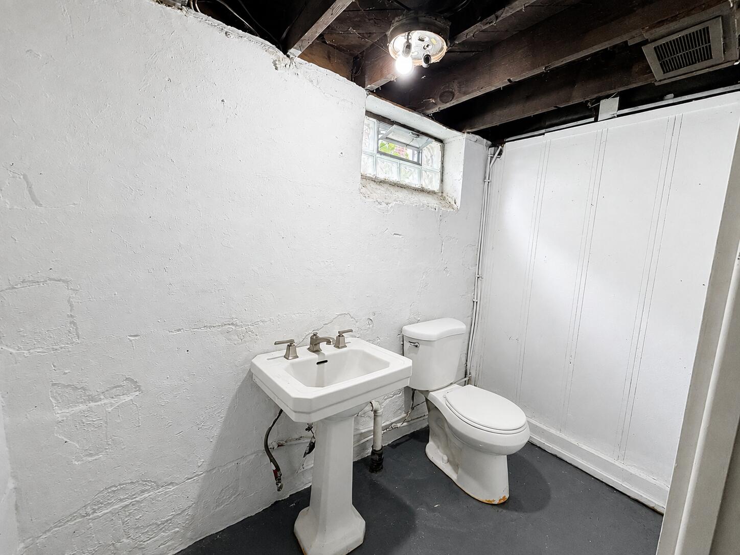 10089 Britain Street Property Photo 26