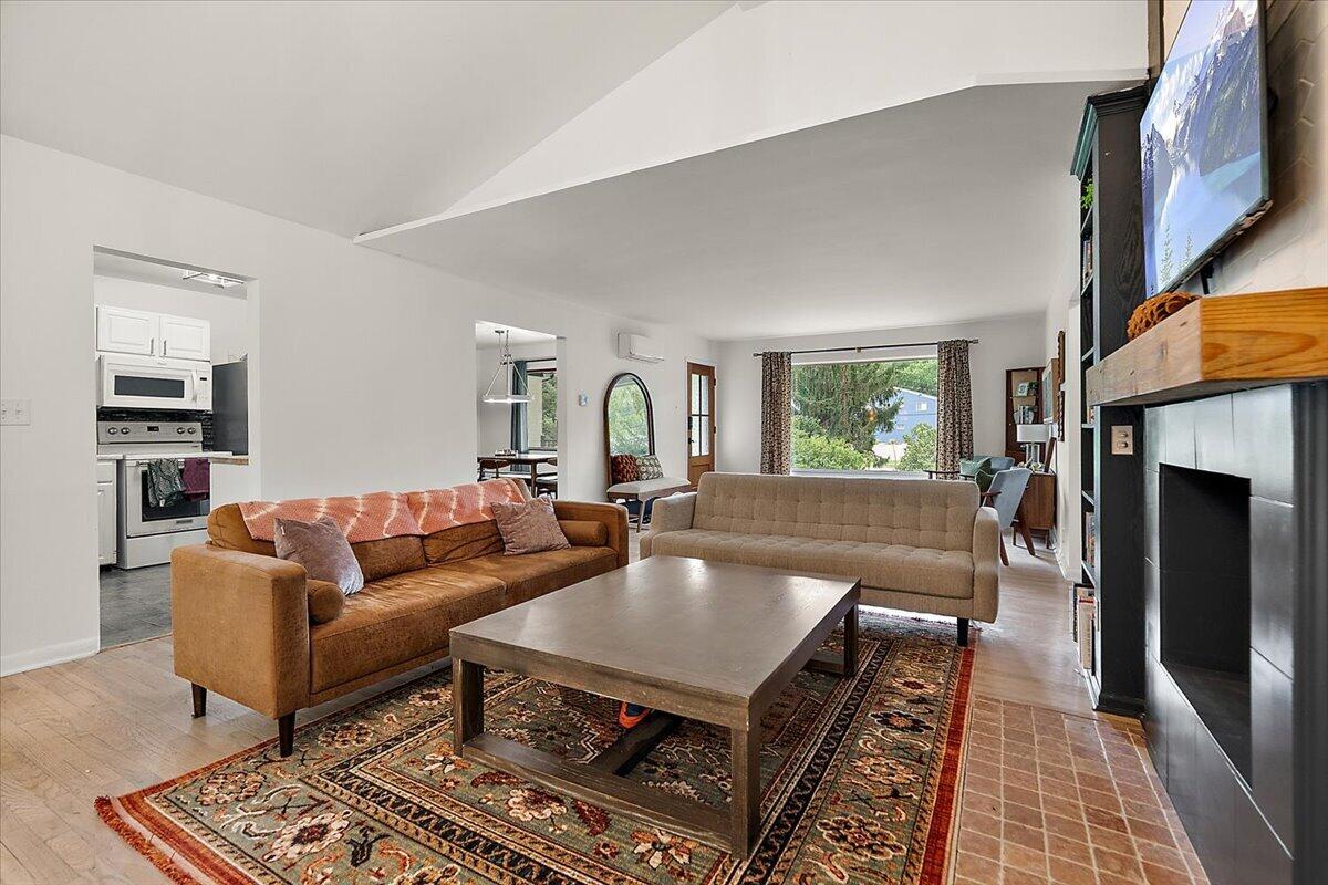 4801 Lake Street Property Photo 7