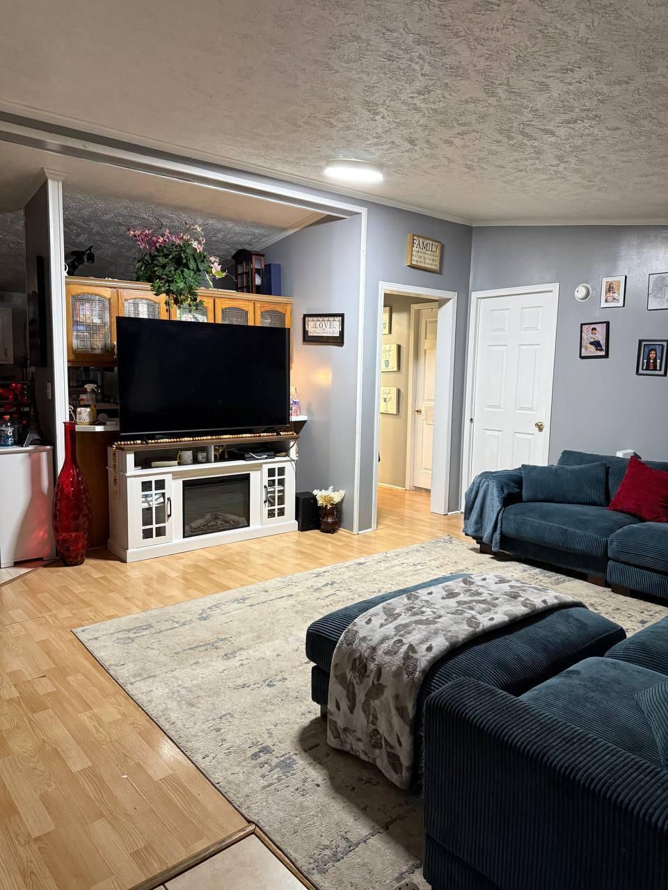 421 Fulton Street Property Photo 3