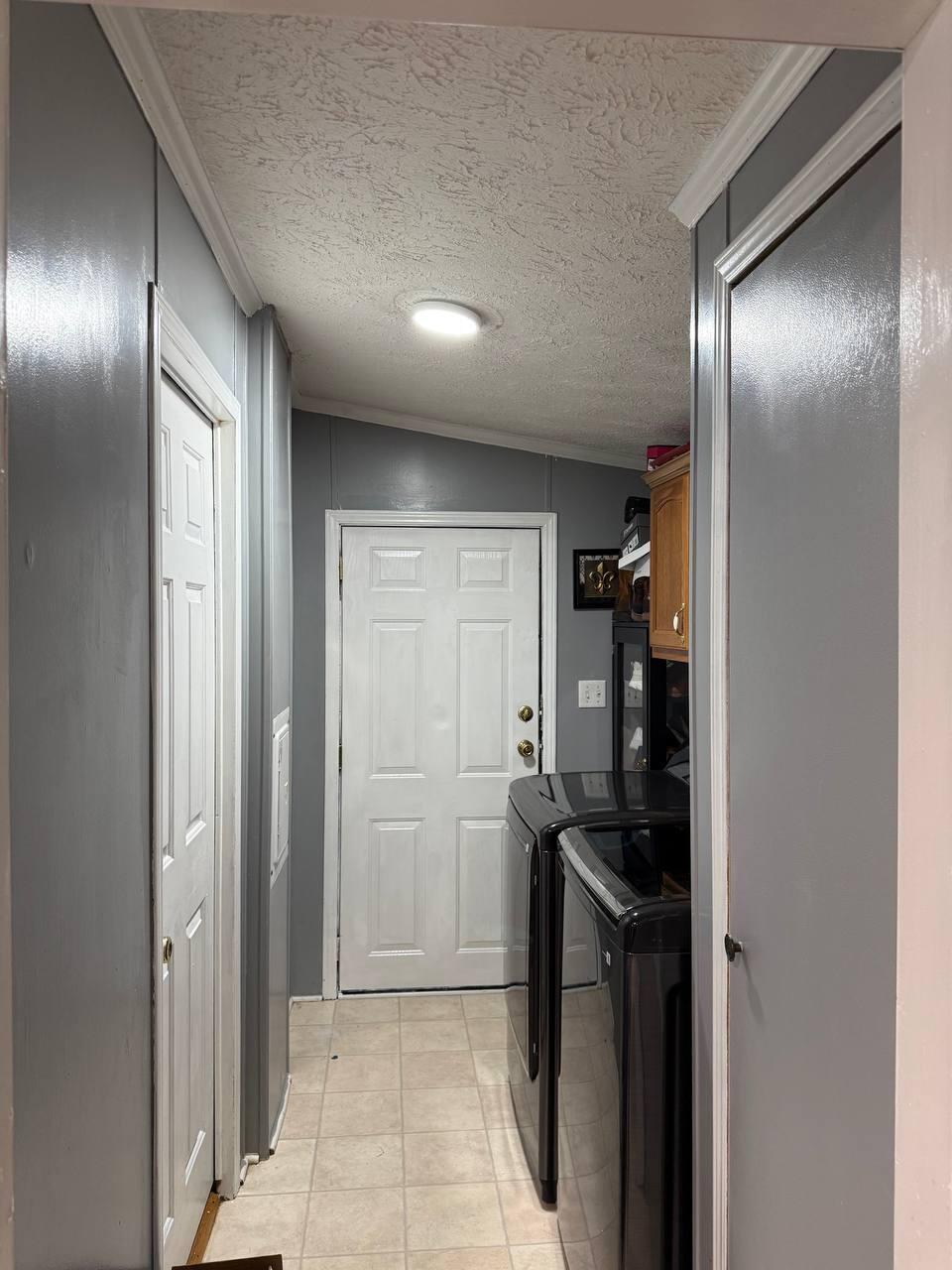 421 Fulton Street Property Photo 8