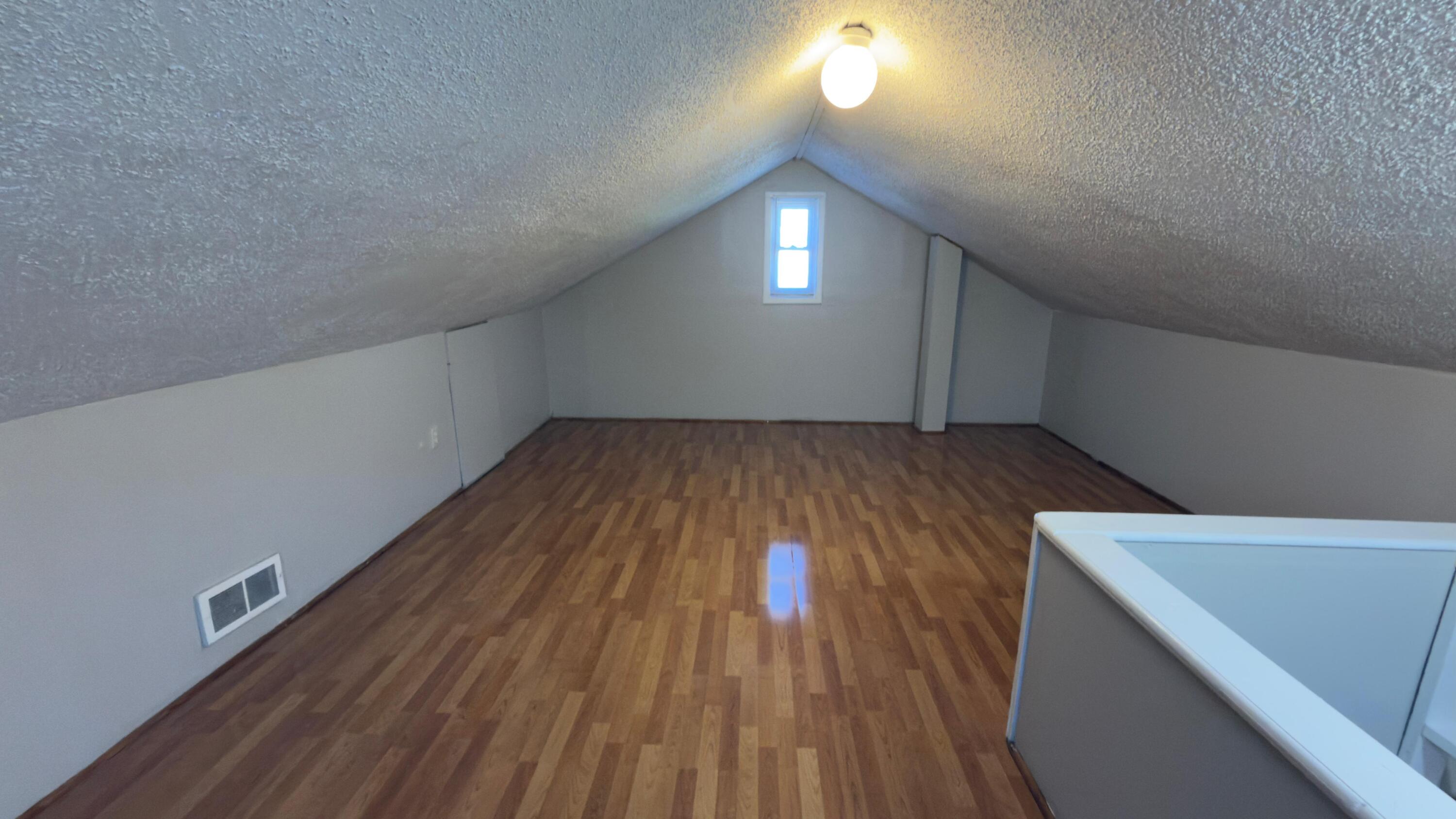 10370 Britain Street Property Photo 19