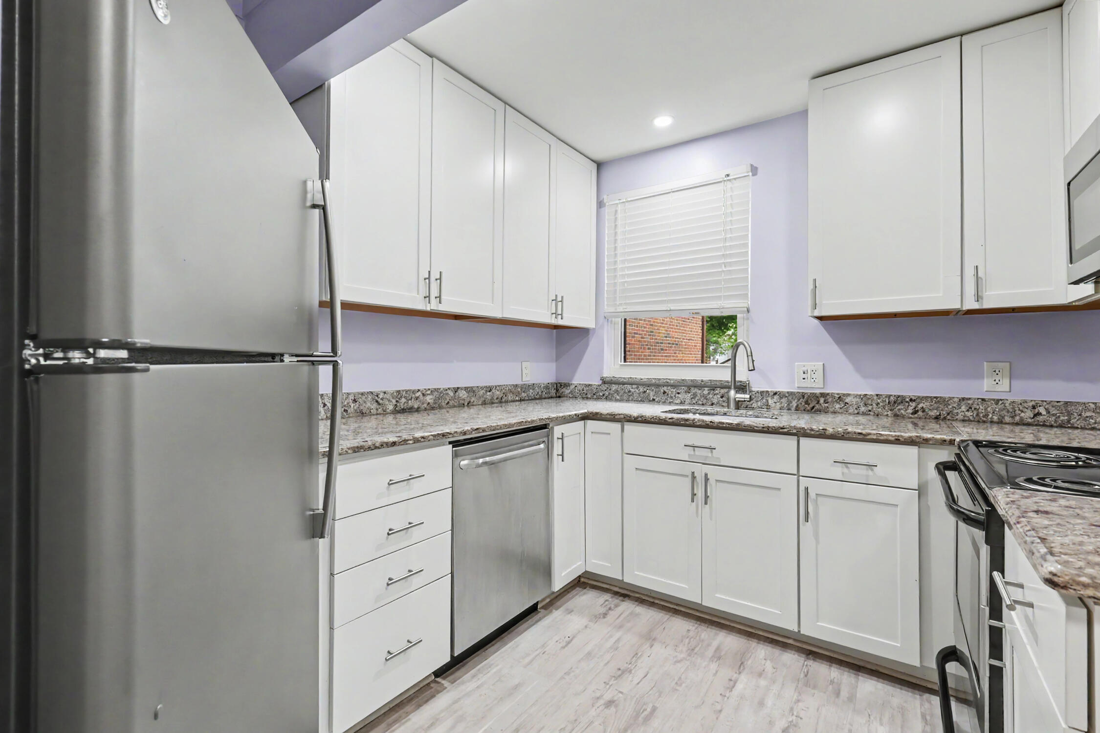 6600 Ridgefield Circle Property Photo 18