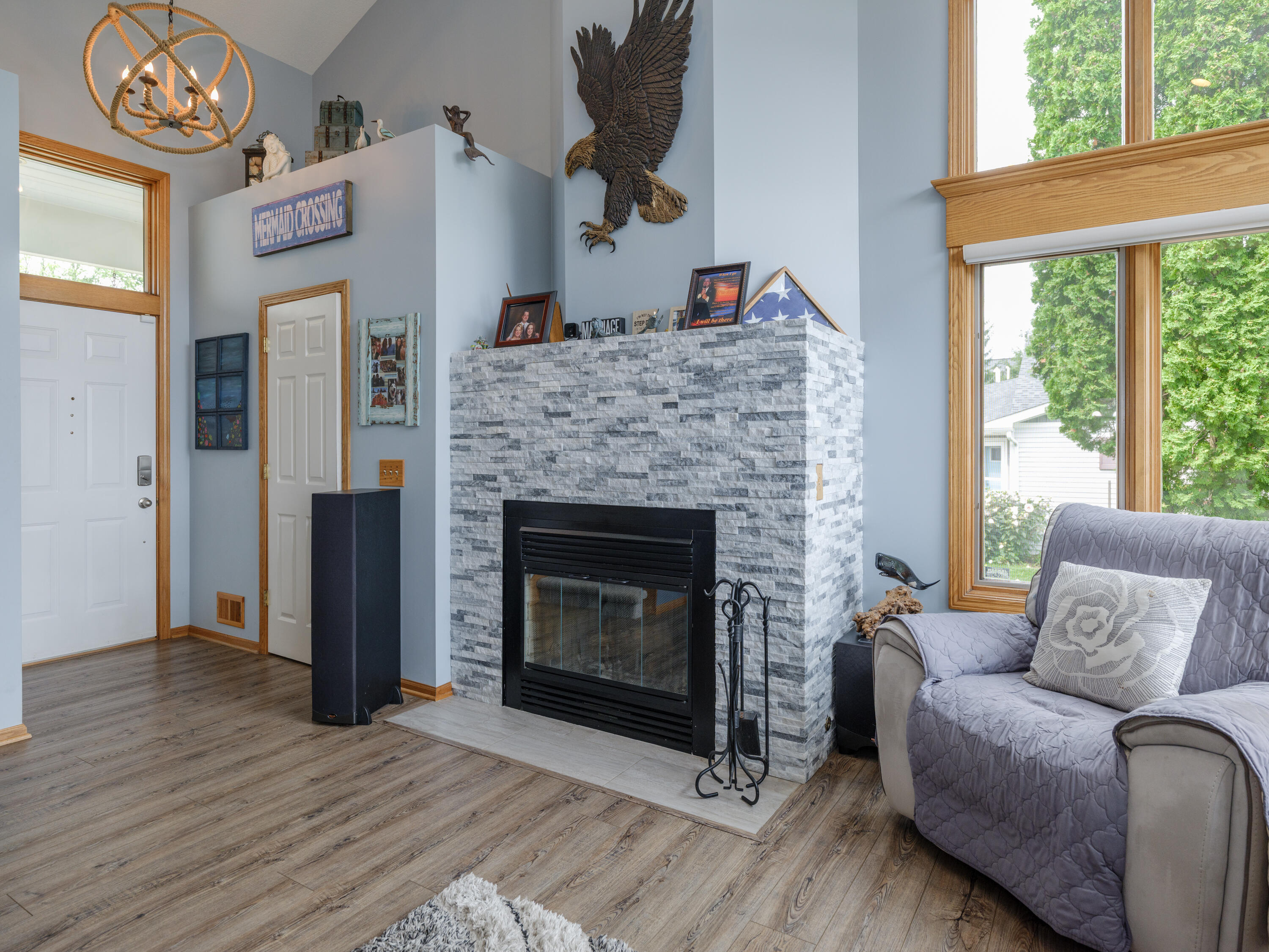 1821 Lakeview Drive Property Photo 7