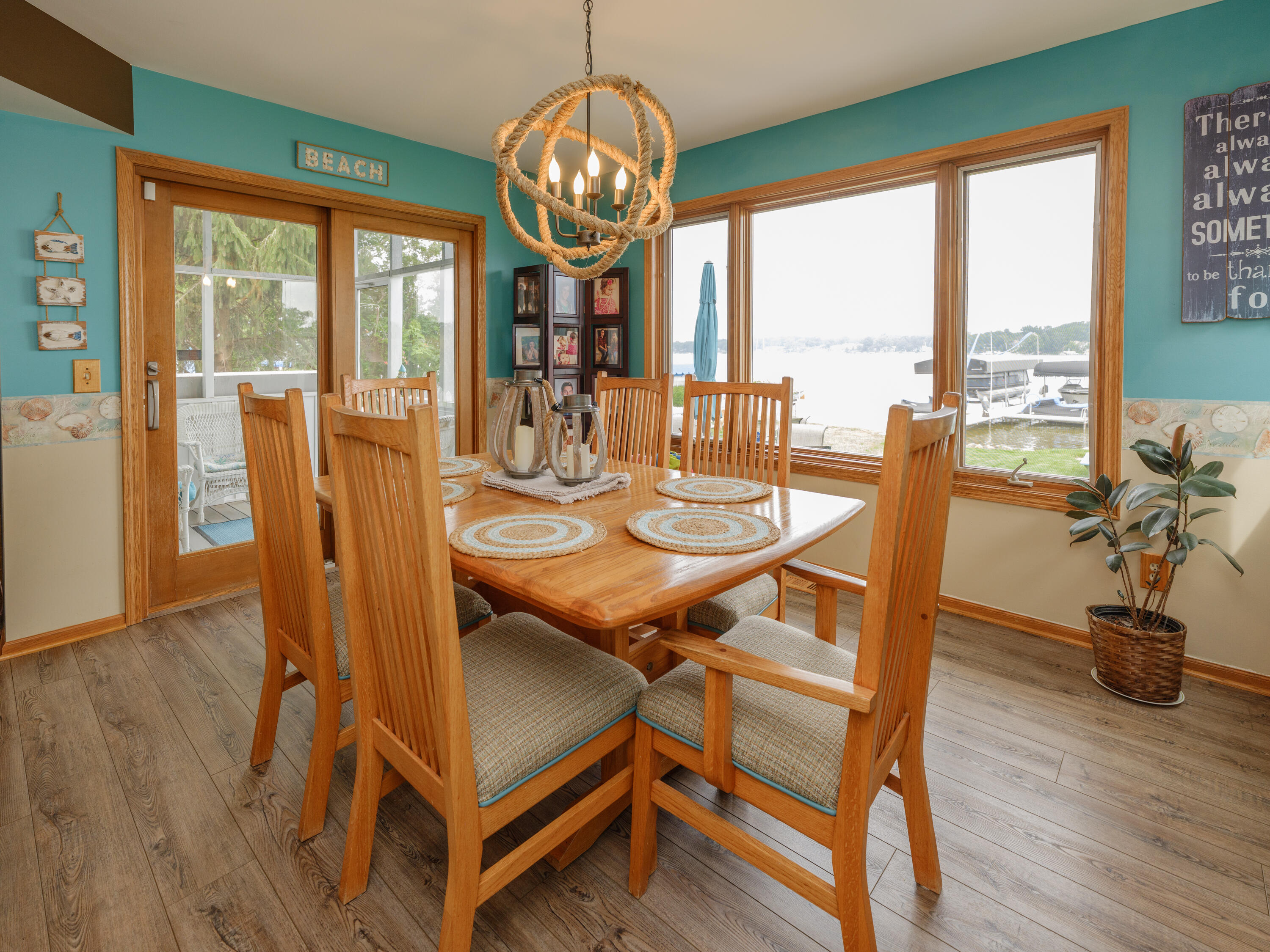 1821 Lakeview Drive Property Photo 8