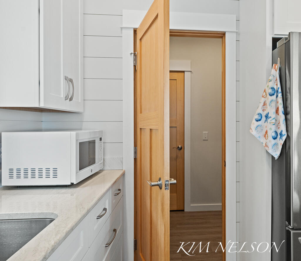 5768 S Shore Drive Property Photo 22