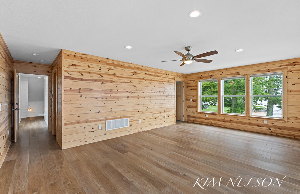 5768 S Shore Drive Property Photo 45
