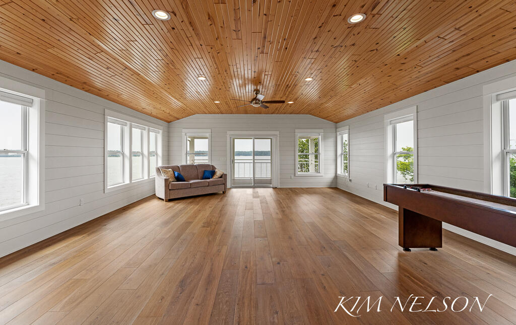 5768 S Shore Drive Property Photo 52