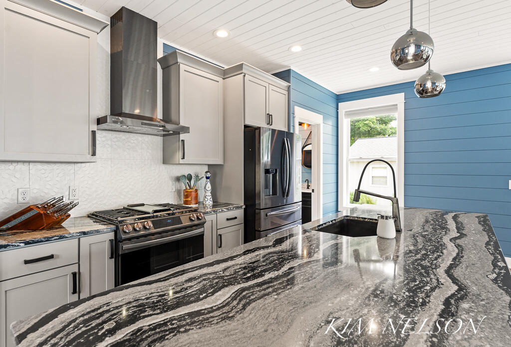 5768 S Shore Drive Property Photo 65