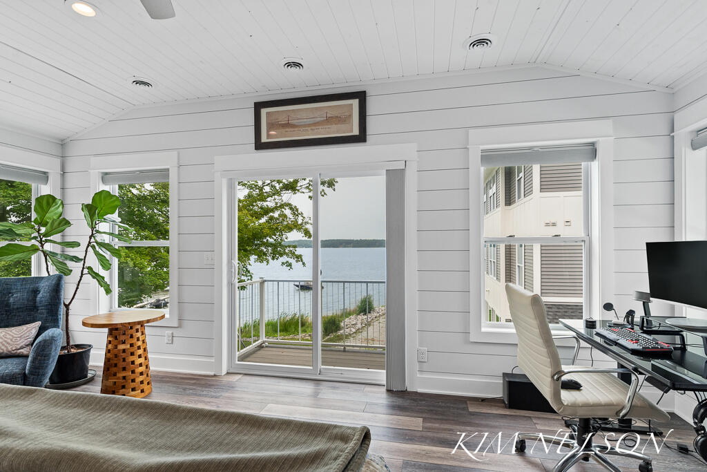5768 S Shore Drive Property Photo 85