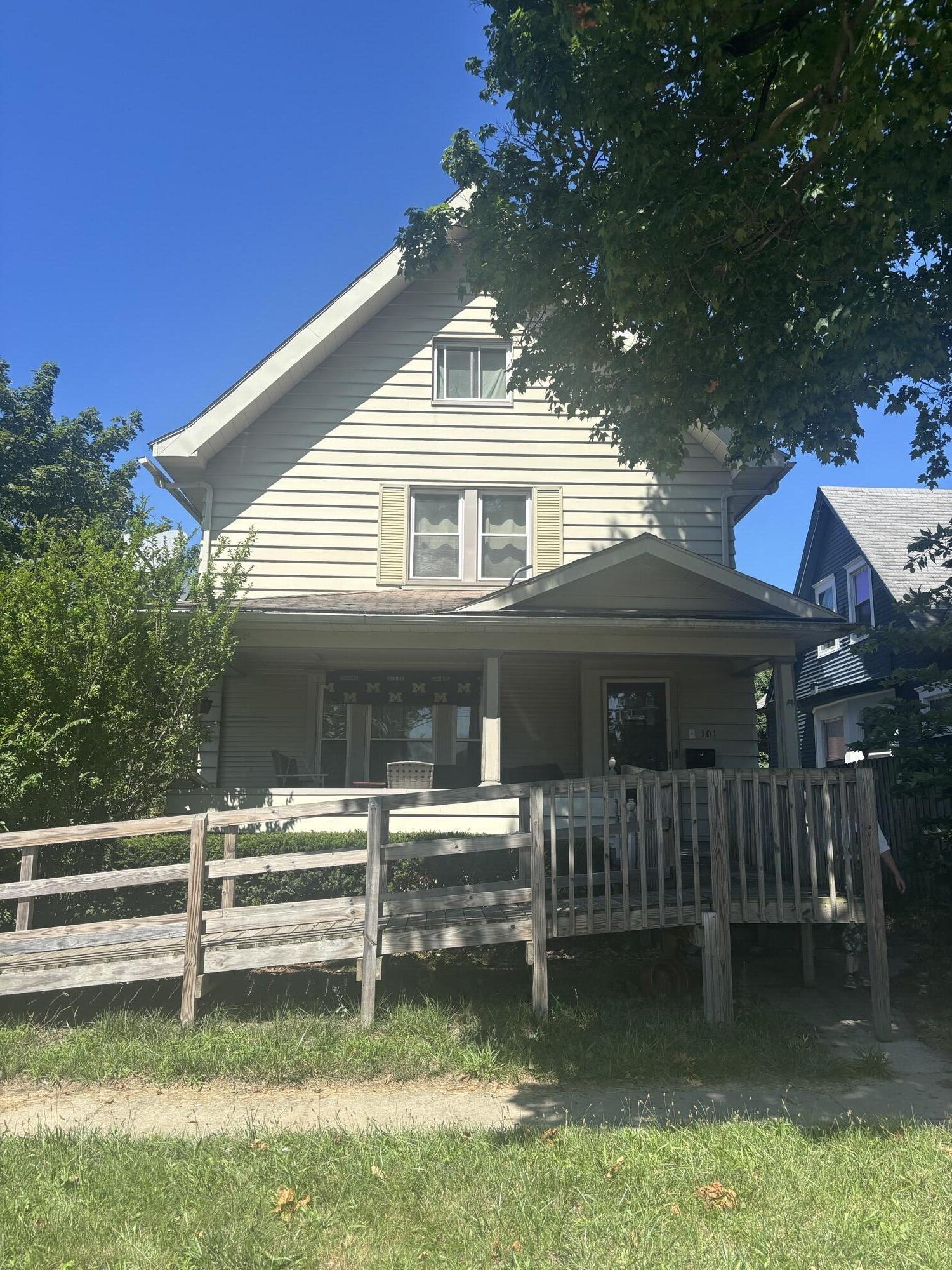 301 Perry Street Property Photo 1