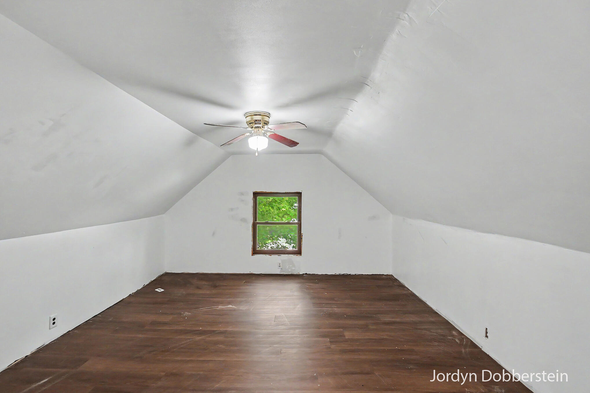 4748 Grove Street Property Photo 16
